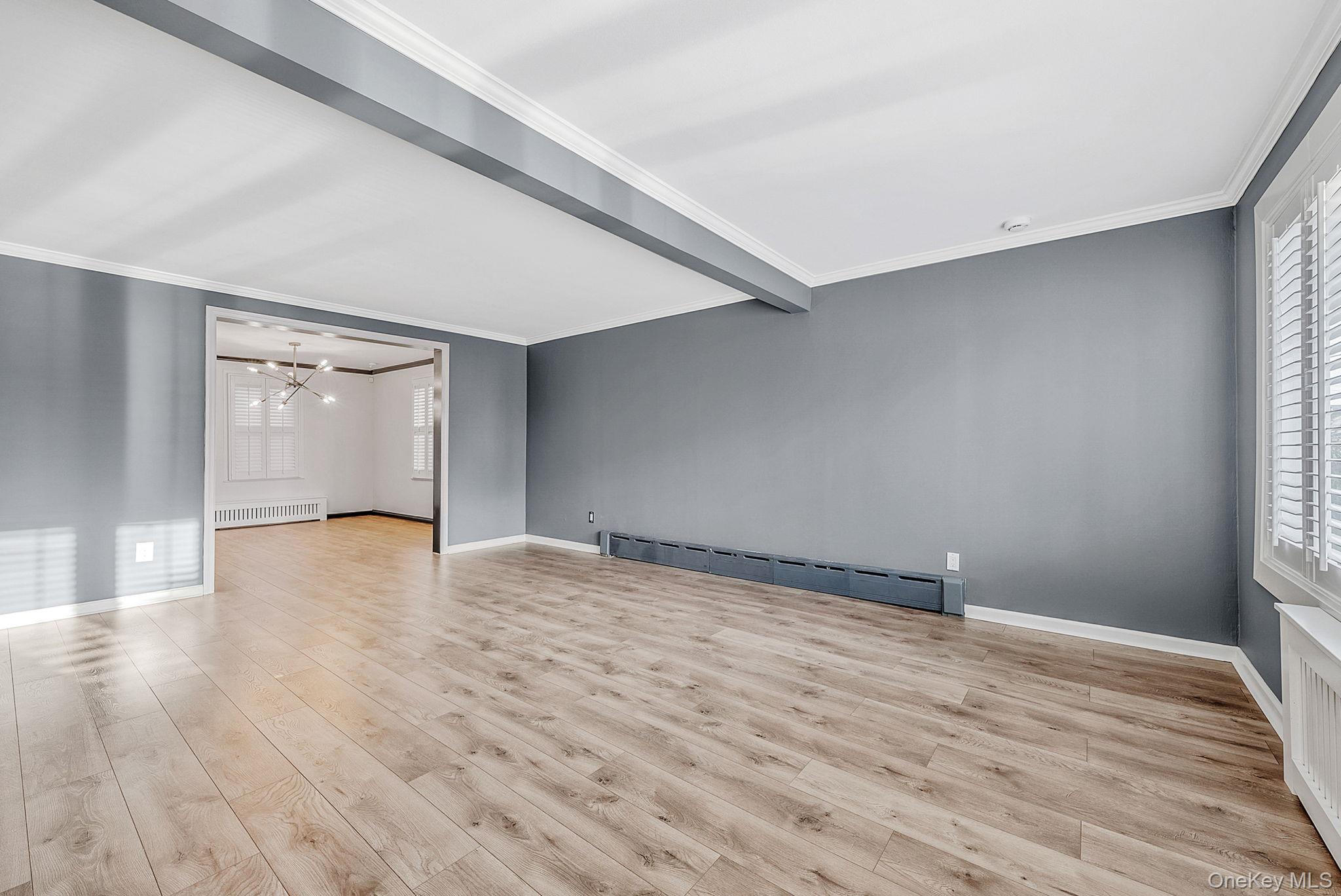 #14 photo, 32 Everett, Lynbrook , NY 11563