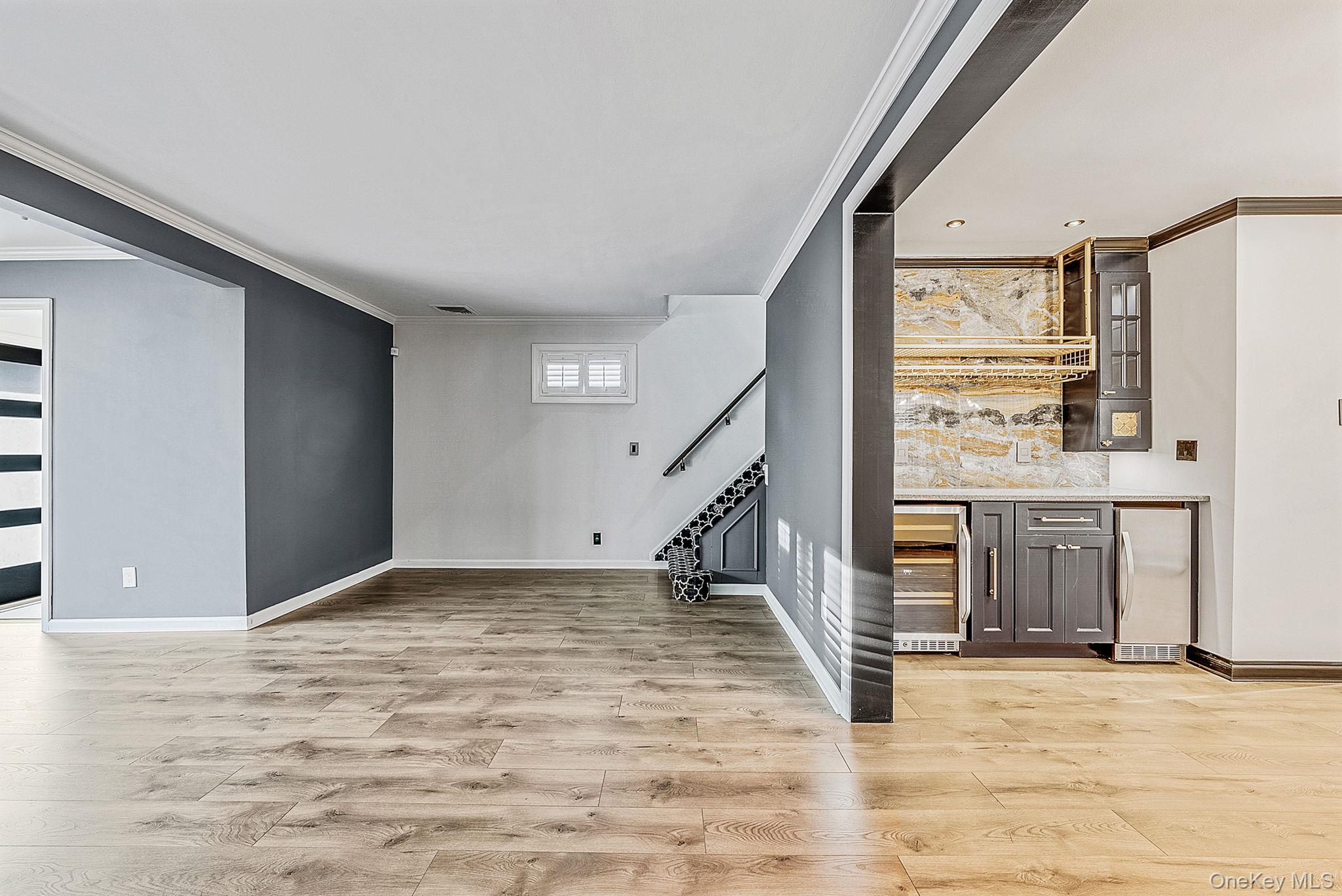 #18 photo, 32 Everett, Lynbrook , NY 11563