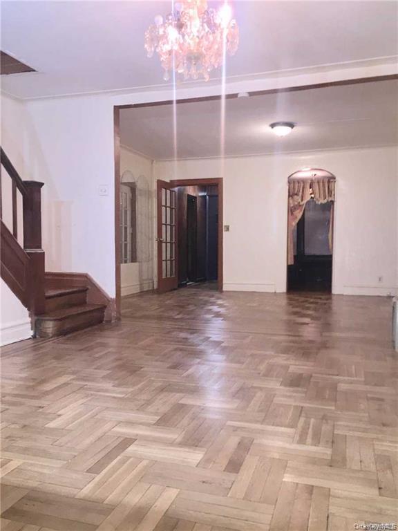 #8 photo, 89-52 215 STREET, Куинс ‖ Queens Village , NY 11427