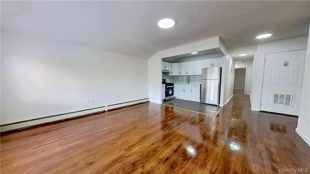 #9 photo, 2407 Brookhaven Avenue, Far Rockaway , NY 11691