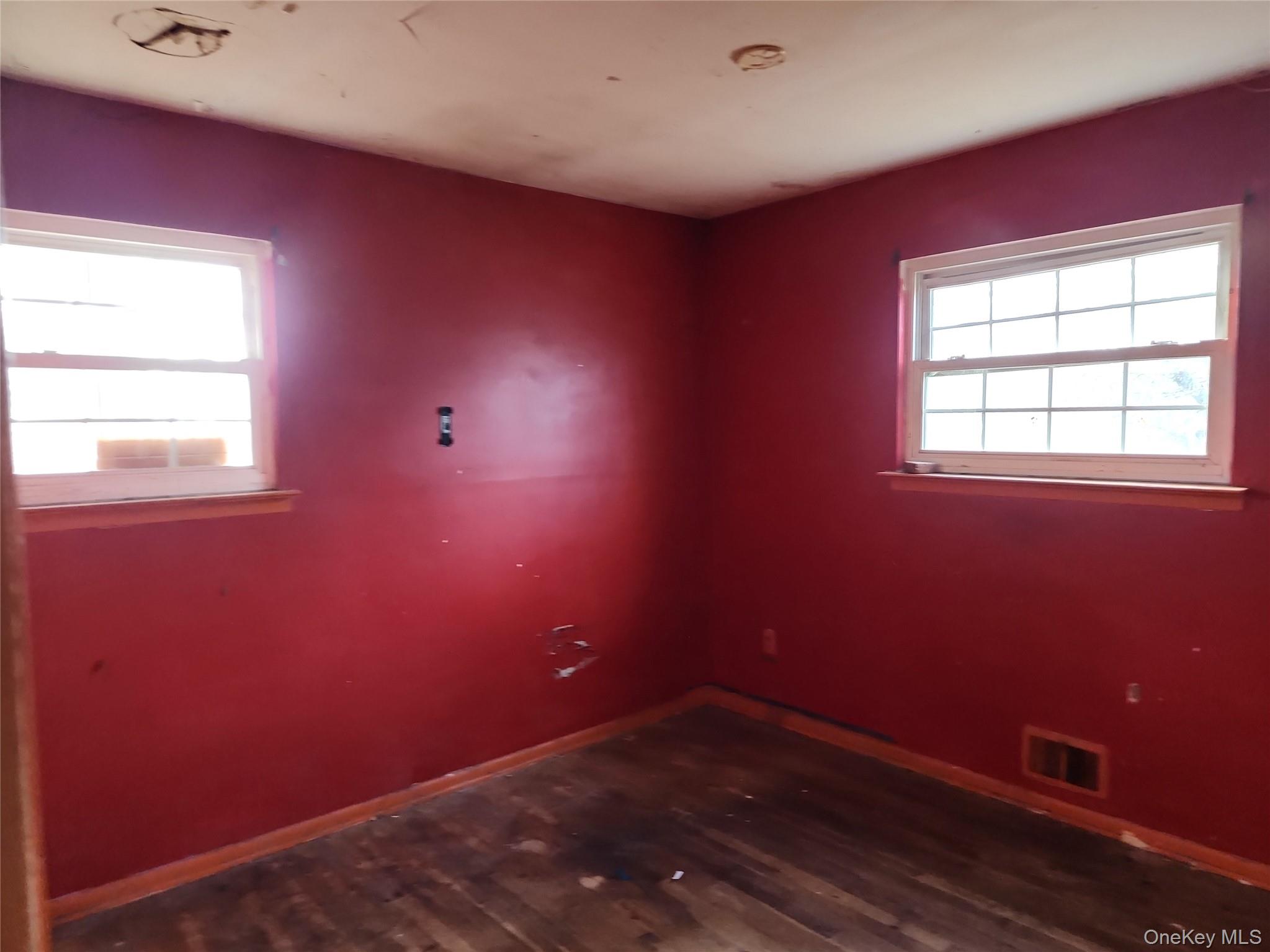 #10 photo, 267 Woodhull Avenue, Port Jefferson Station , NY 11776