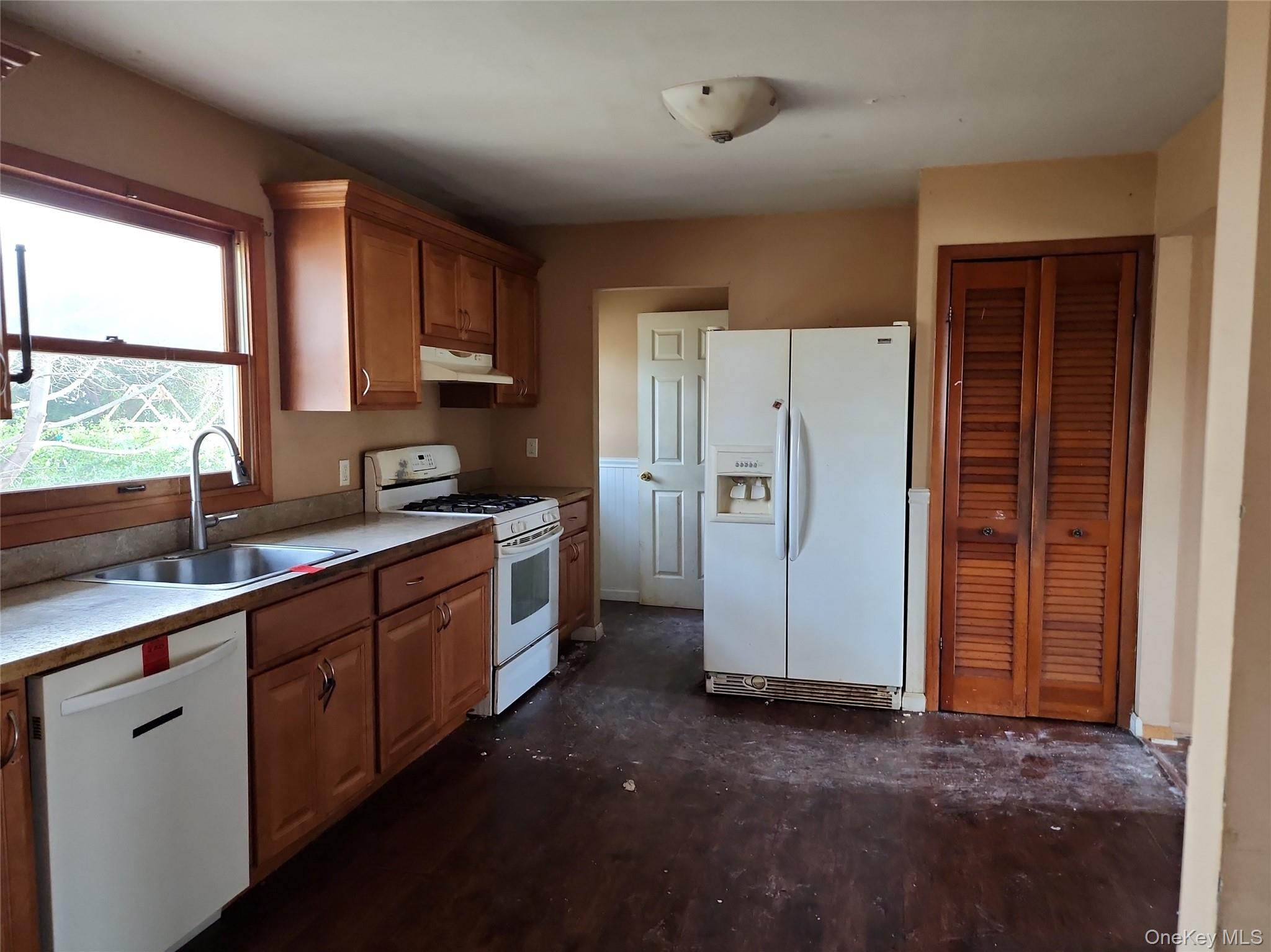 #8 photo, 267 Woodhull Avenue, Port Jefferson Station , NY 11776