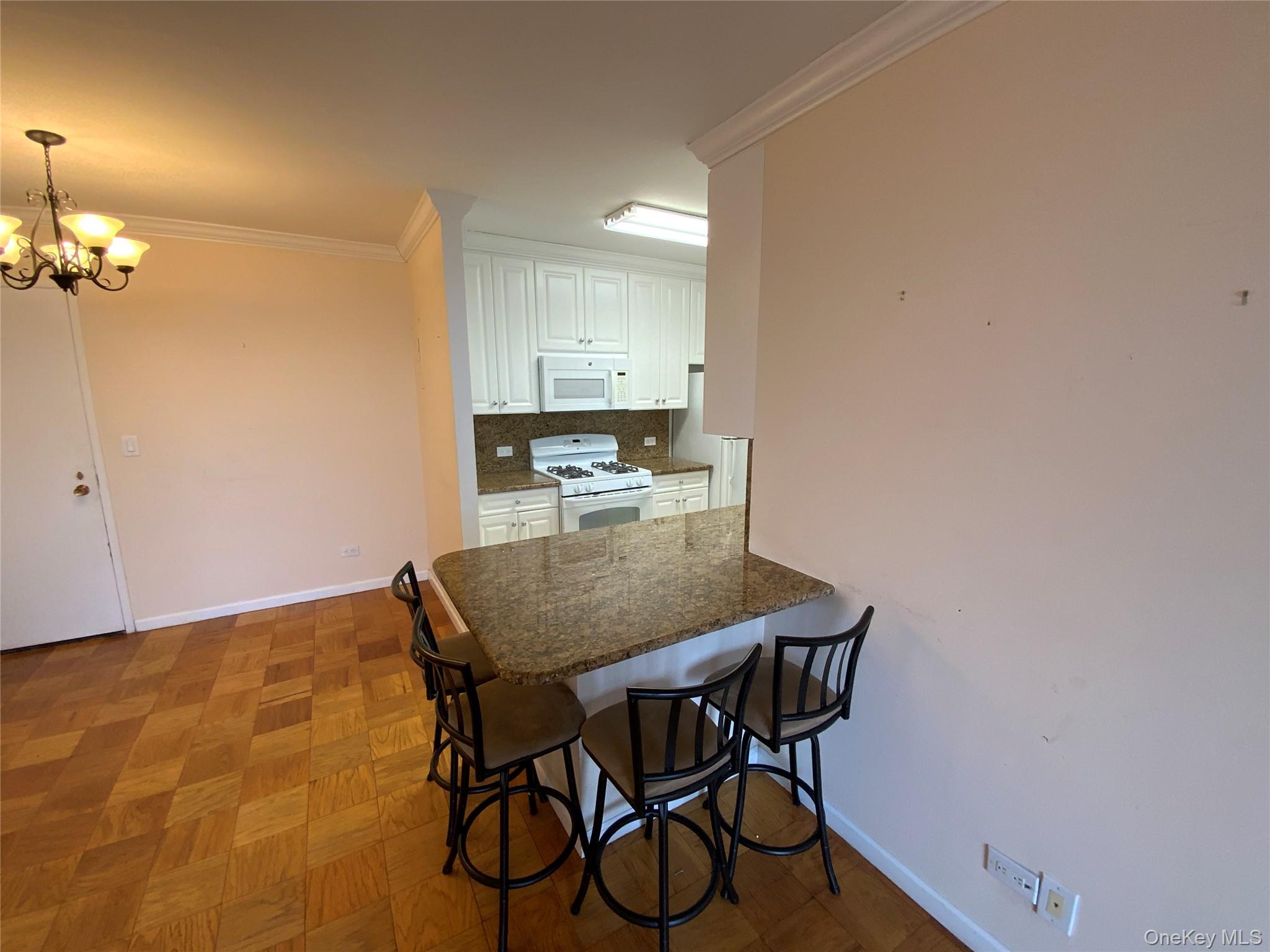 #7 photo, 27110 Grand Central Parkway, Floral Park , NY 11005