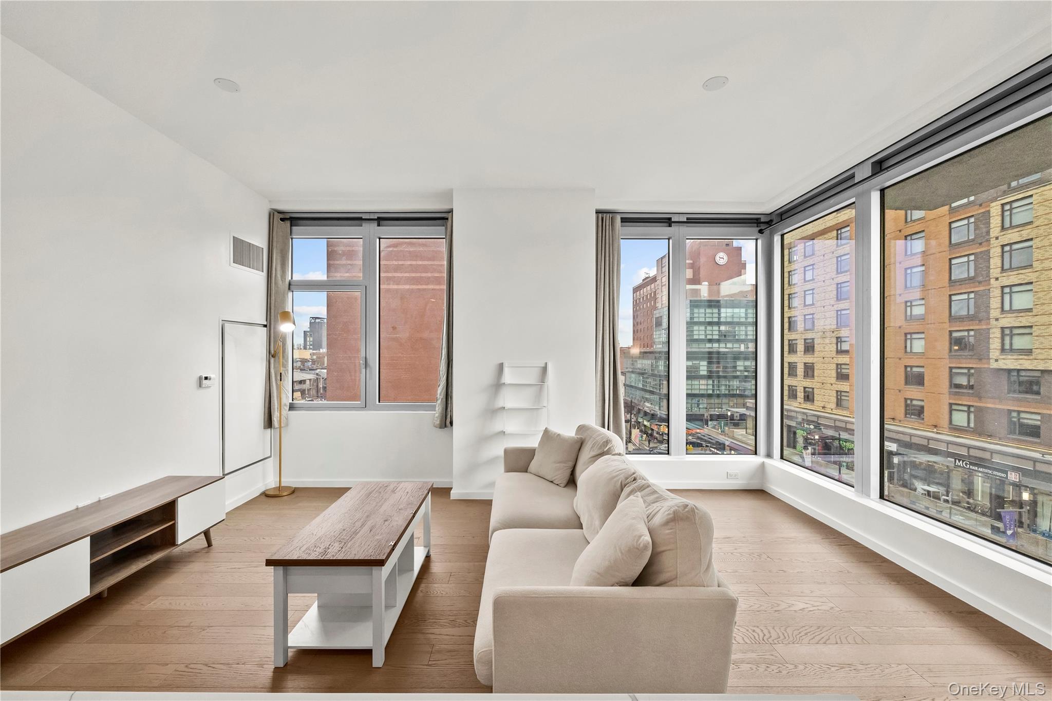 #5 photo, 133-27 39th Avenue, Flushing , NY 11354