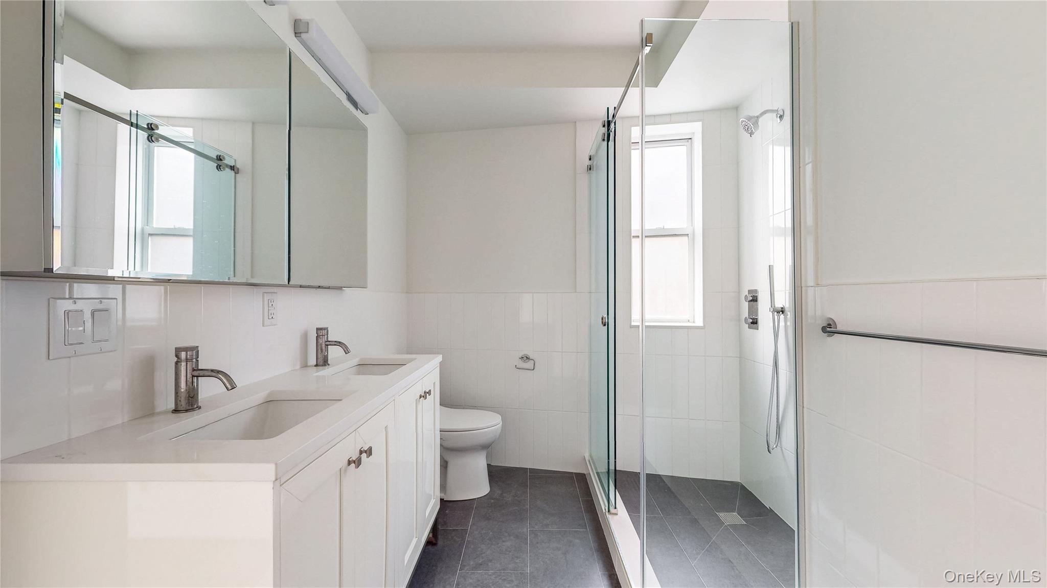 #14 photo, 148-09 Northern Boulevard, 플러싱 Flushing , NY 11354