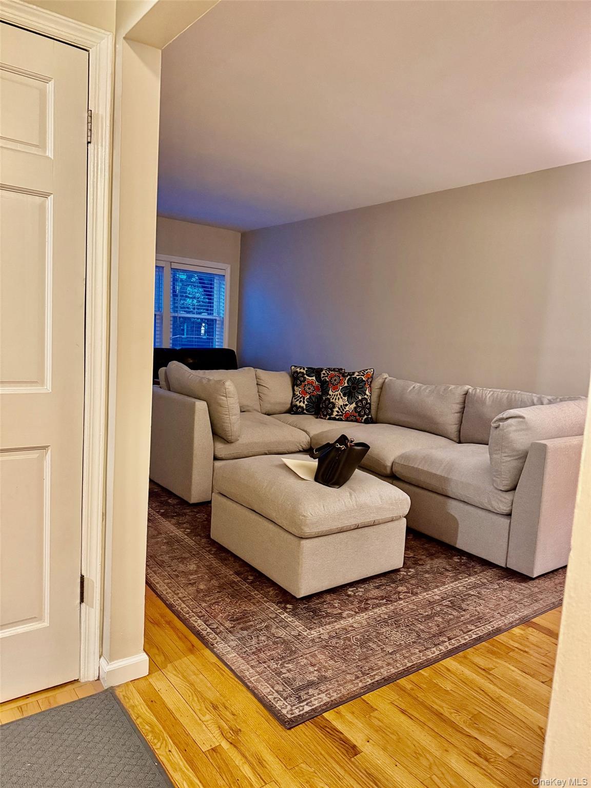 #8 photo, 21-22 Clintonville Street, Whitestone , NY 11357