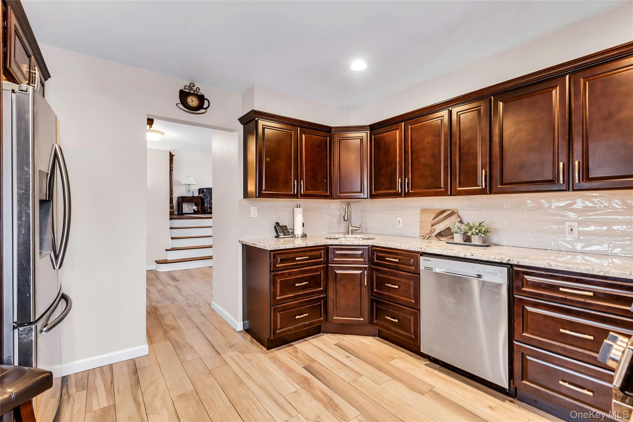 #8 photo, 360 Locust Avenue, Oakdale , NY 11769