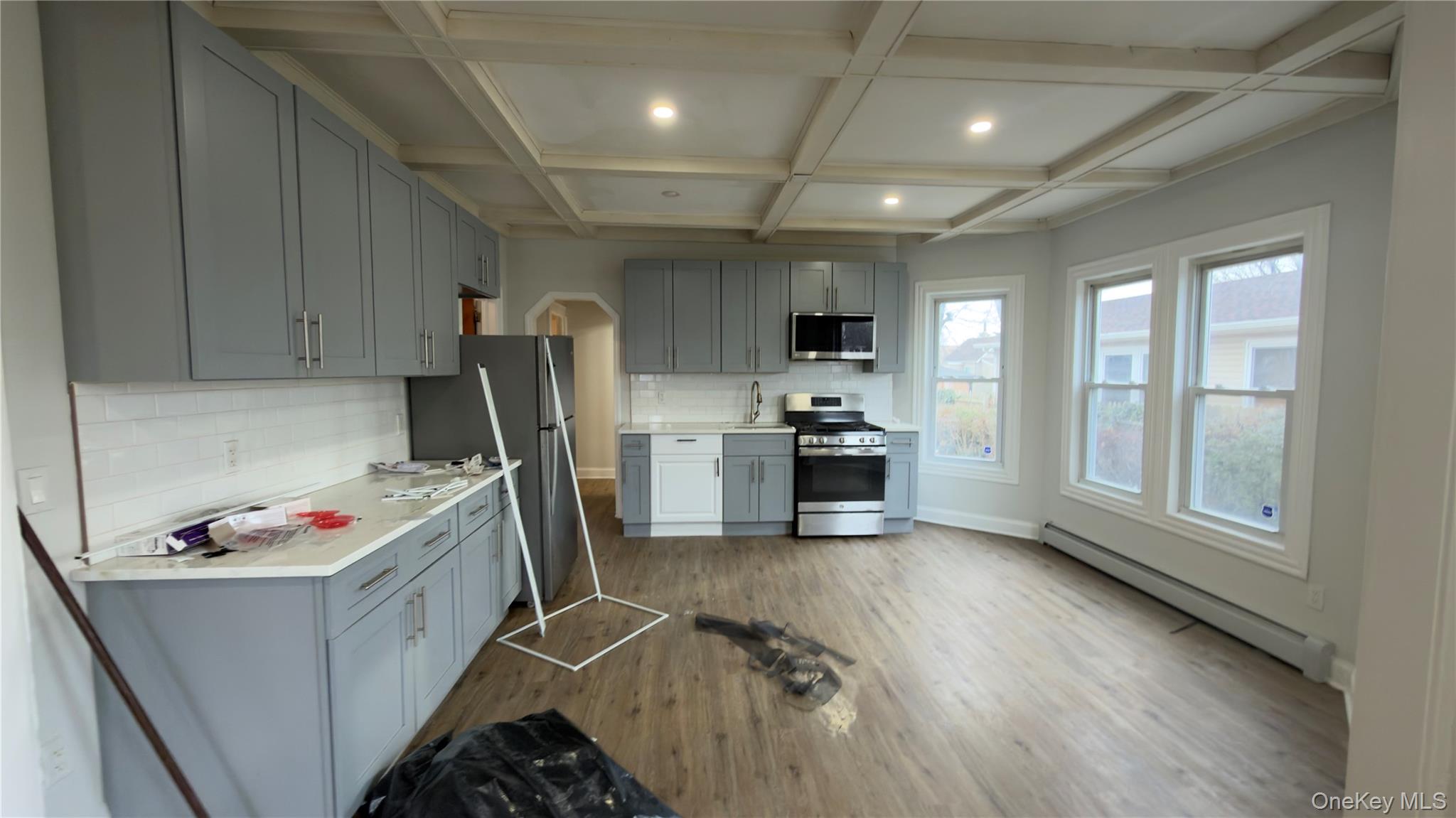 #12 photo, 225 Church Street, Нассау ‖ Freeport , NY 11520