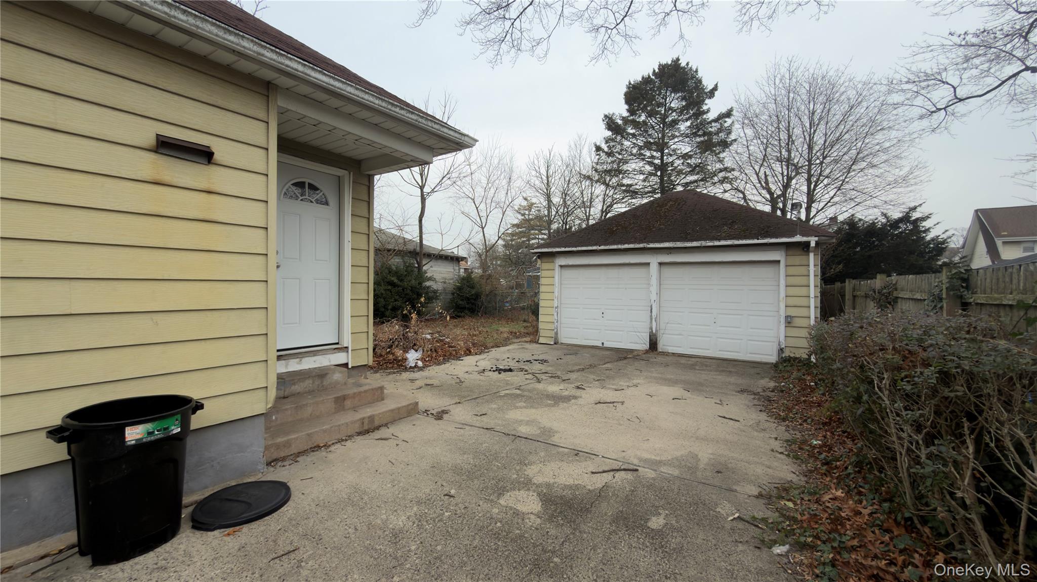 #7 photo, 225 Church Street, Нассау ‖ Freeport , NY 11520