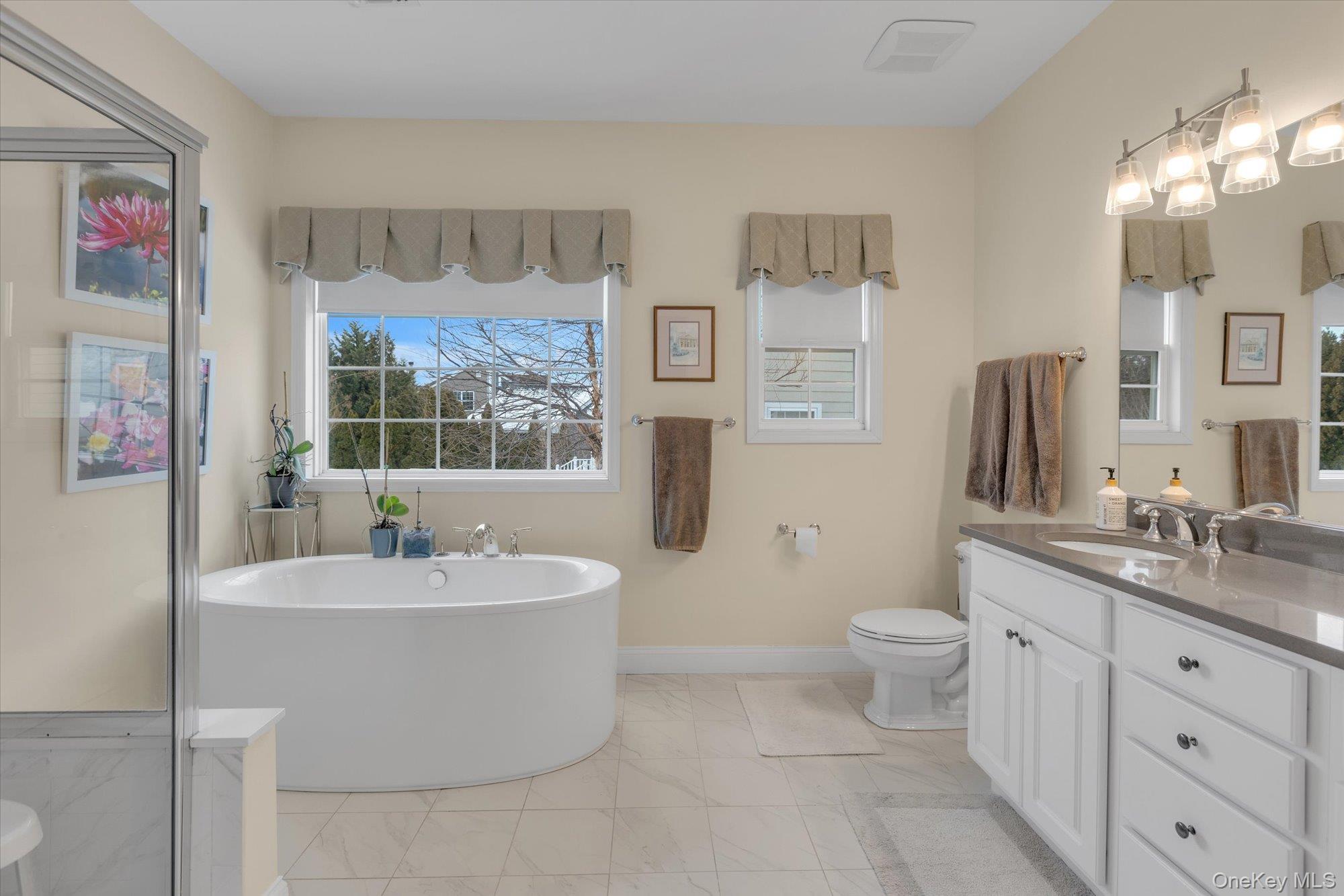 #13 photo, 390 Stonecrop Road, Aquebogue , NY 11931