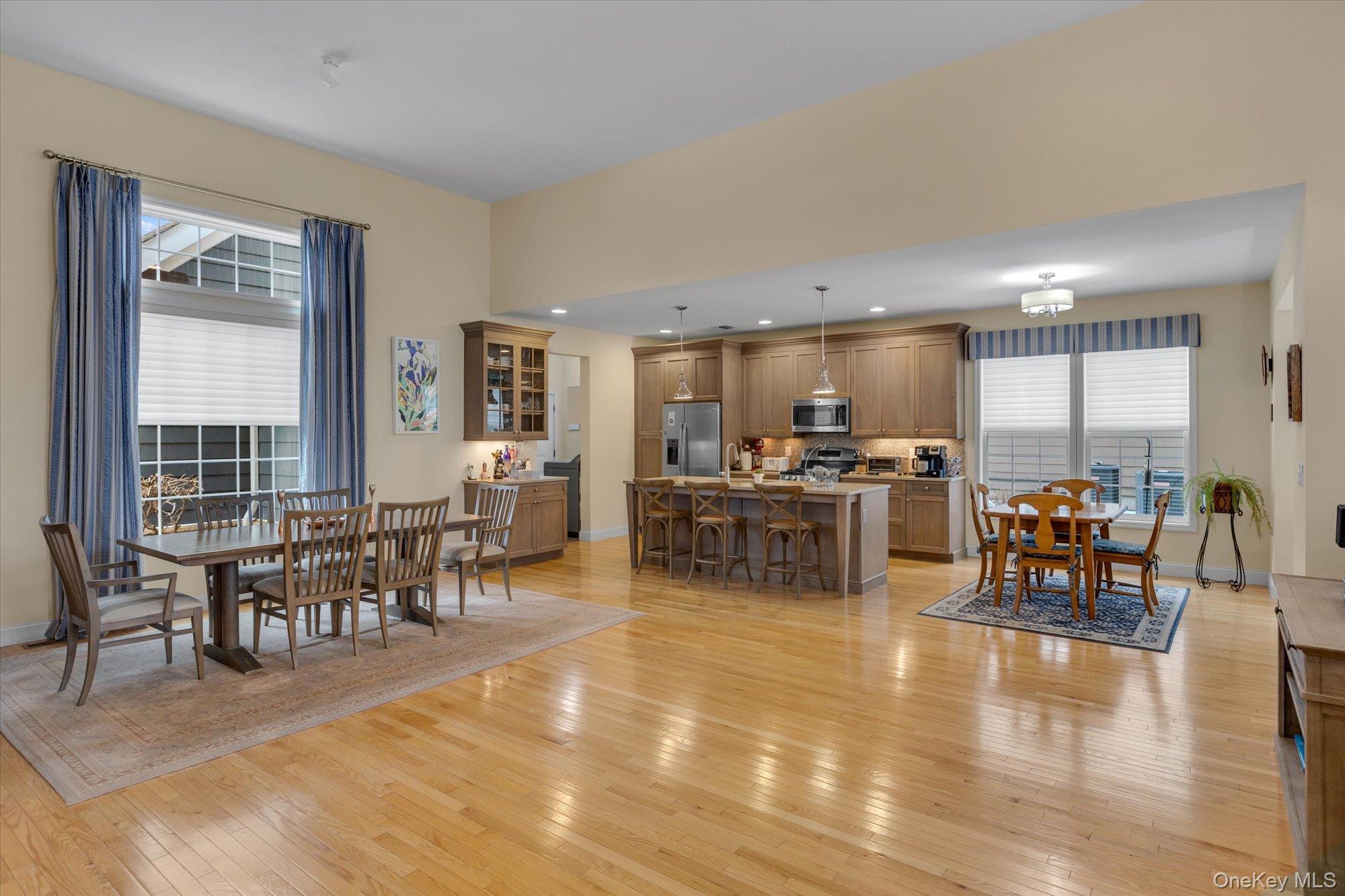 #4 photo, 390 Stonecrop Road, Aquebogue , NY 11931