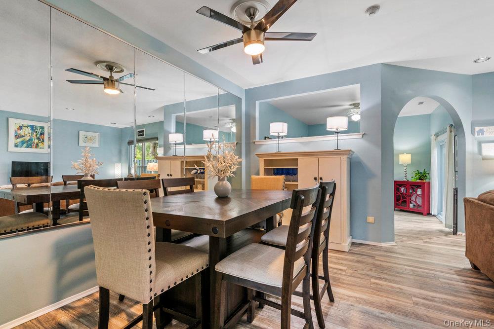 #9 photo, 824 Birchwood Park Drive, سوفولك Middle Island , NY 11953