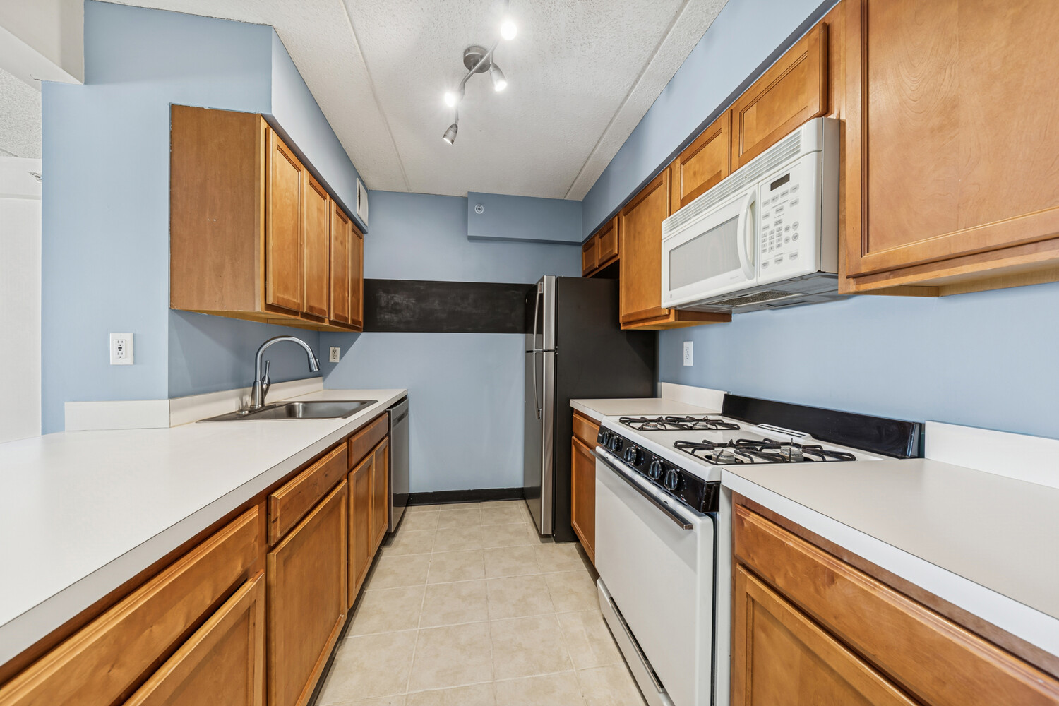 #6 photo, 333 E 119TH Street, East Harlem , NY 10035