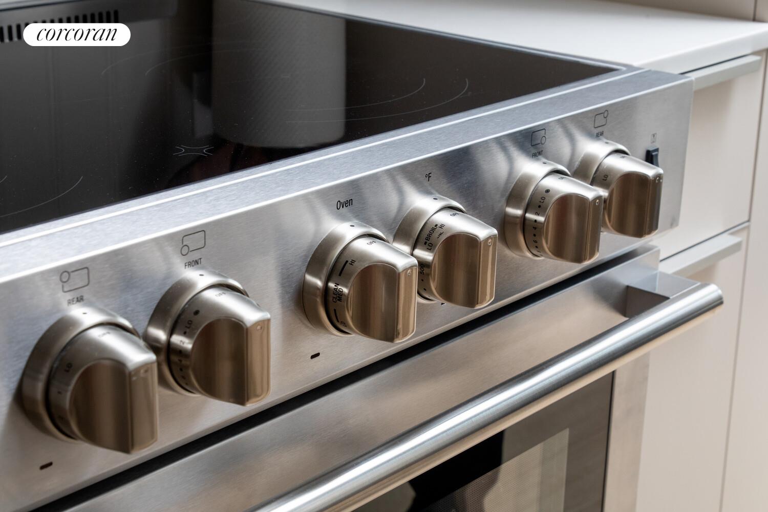 #5 photo, Astoria, Astoria , NY 11102