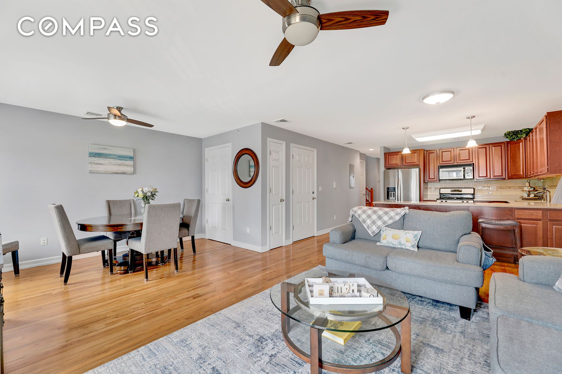 #15 photo, 102-20 Rockaway Beach Boulevard, كوينز Rockaway Park , NY 11694