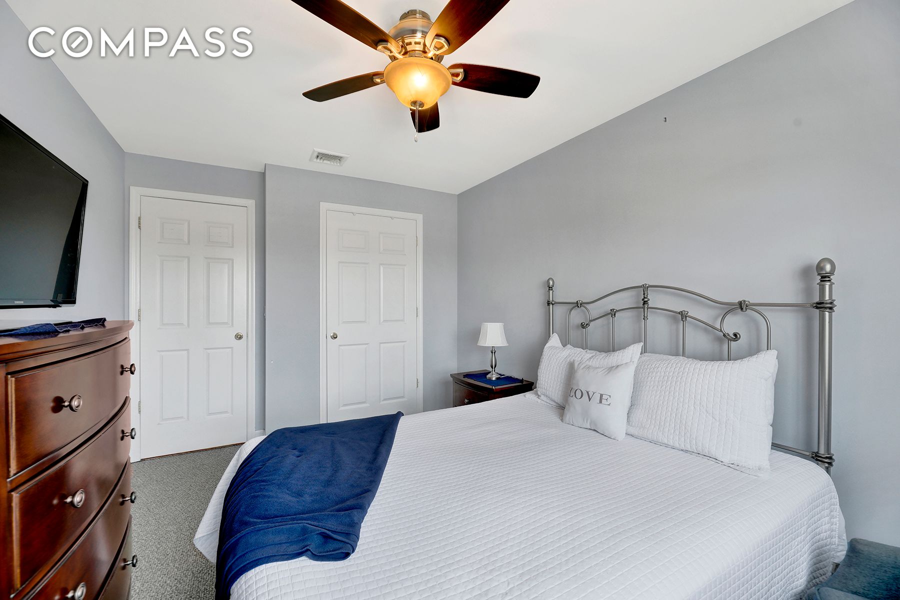 #20 photo, 102-20 Rockaway Beach Boulevard, كوينز Rockaway Park , NY 11694