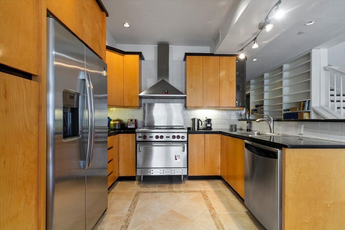 #8 photo, 133 W 14th Street, מנהטן Chelsea , NY 10011