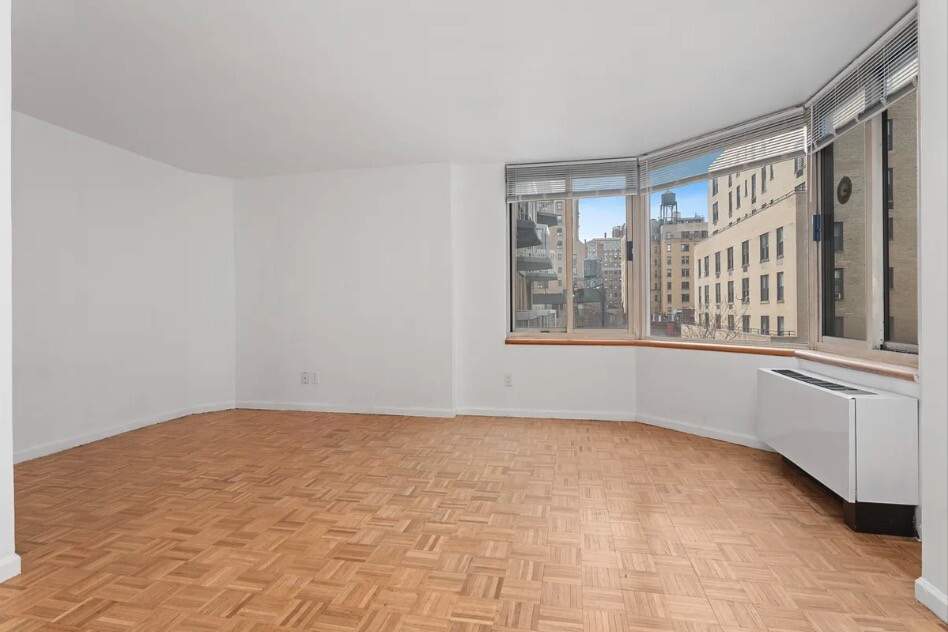 #5 photo, New York City, Upper West Side , NY 10023