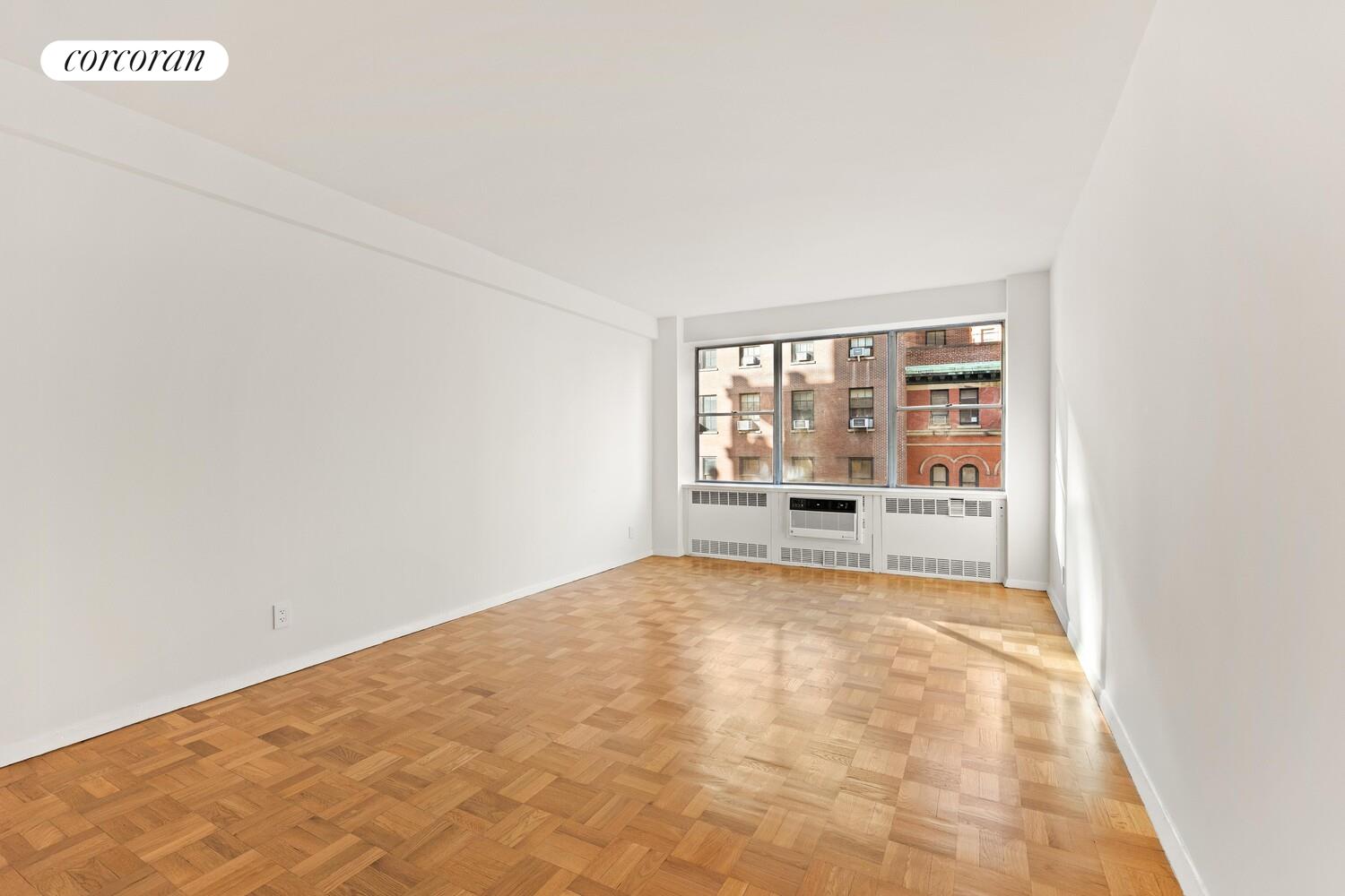 #20 photo, 150 E 77TH Street, मैनहटन Lenox Hill , NY 10075