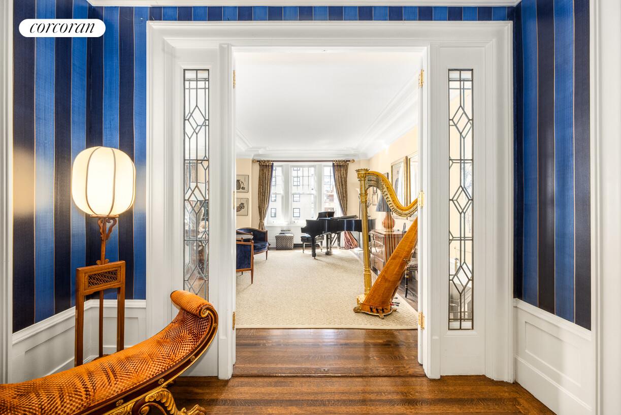 #1 photo, 875 PARK Avenue, Lenox Hill , NY 10075