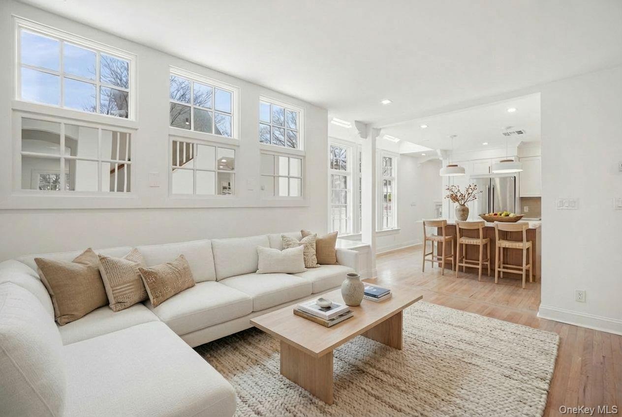 #3 photo, 7 Fernwood Avenue, Rye , NY 10580