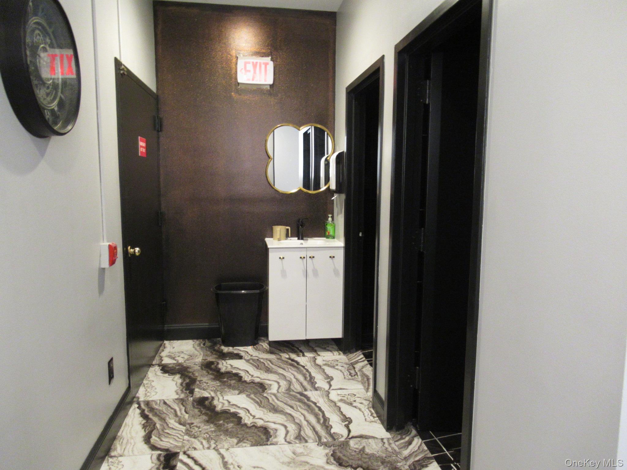 #12 photo, 520 State Route 17M, Monroe , NY 10950