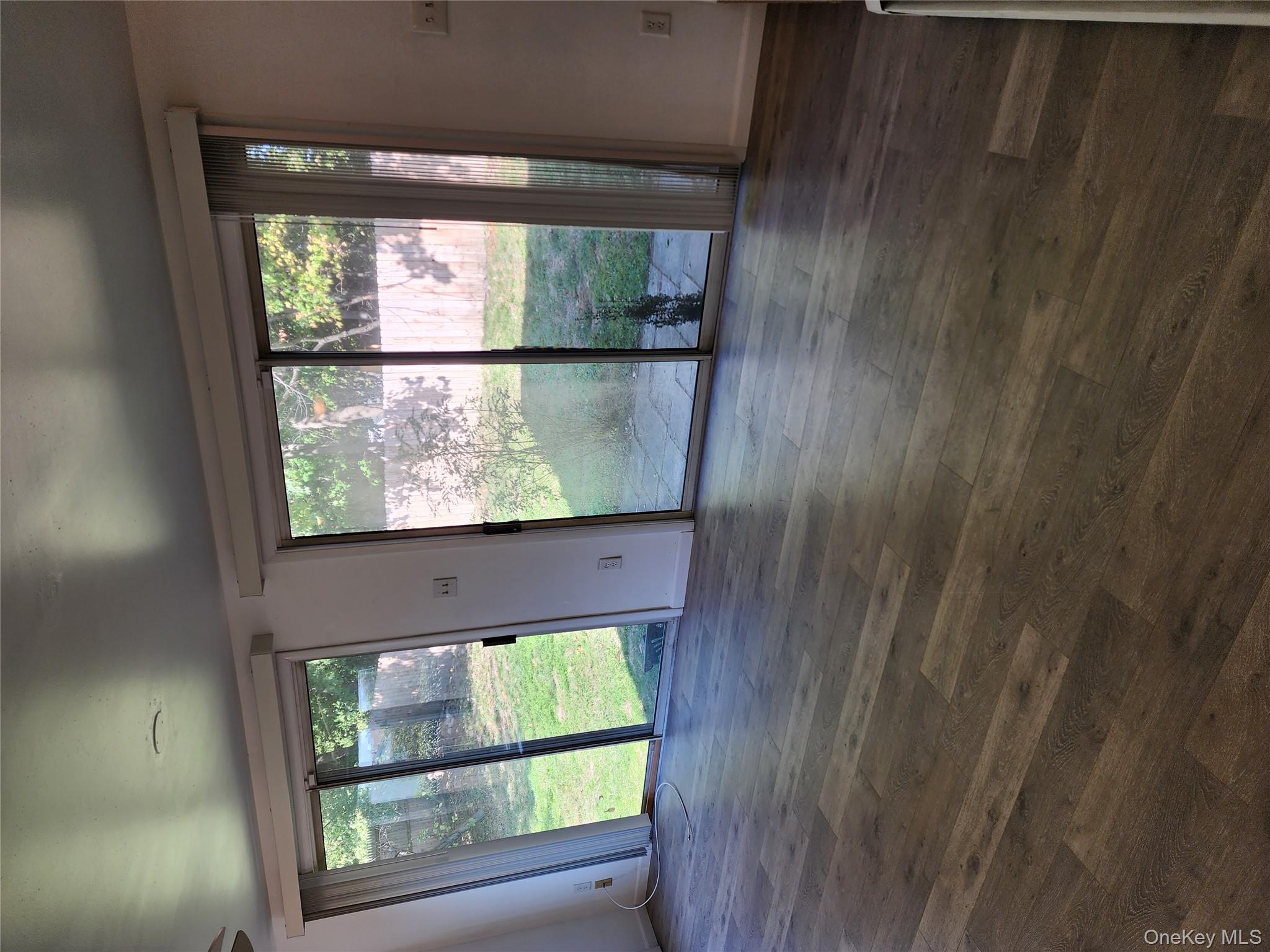 #10 photo, 3 Harbor Hill Court, Beacon , NY 12508