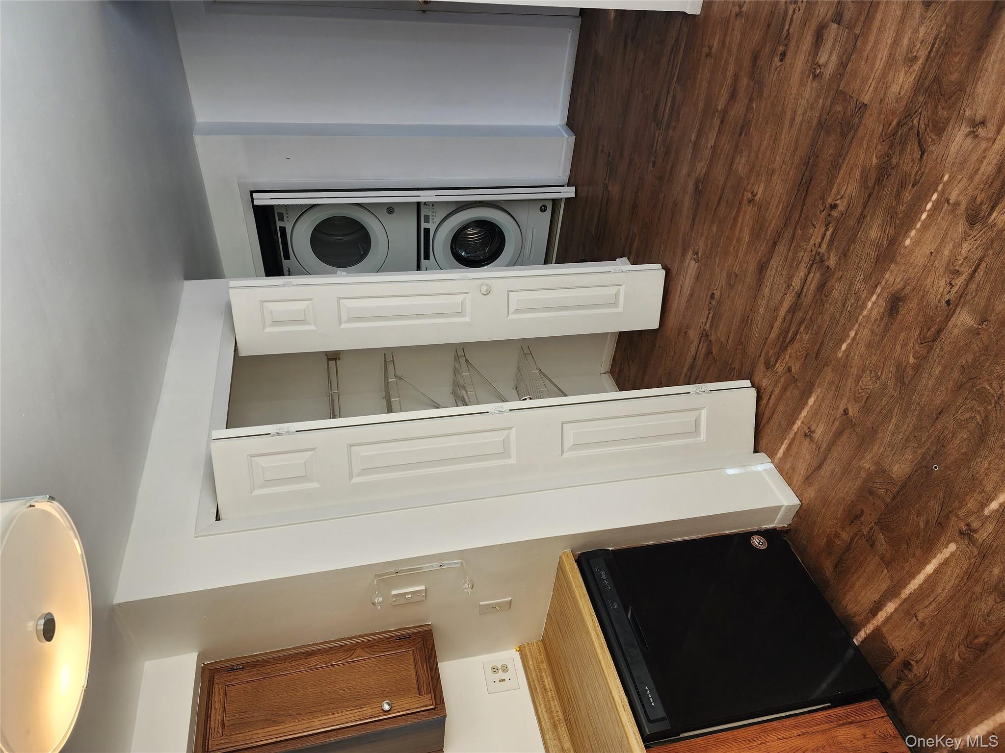 #5 photo, 3 Harbor Hill Court, Beacon , NY 12508