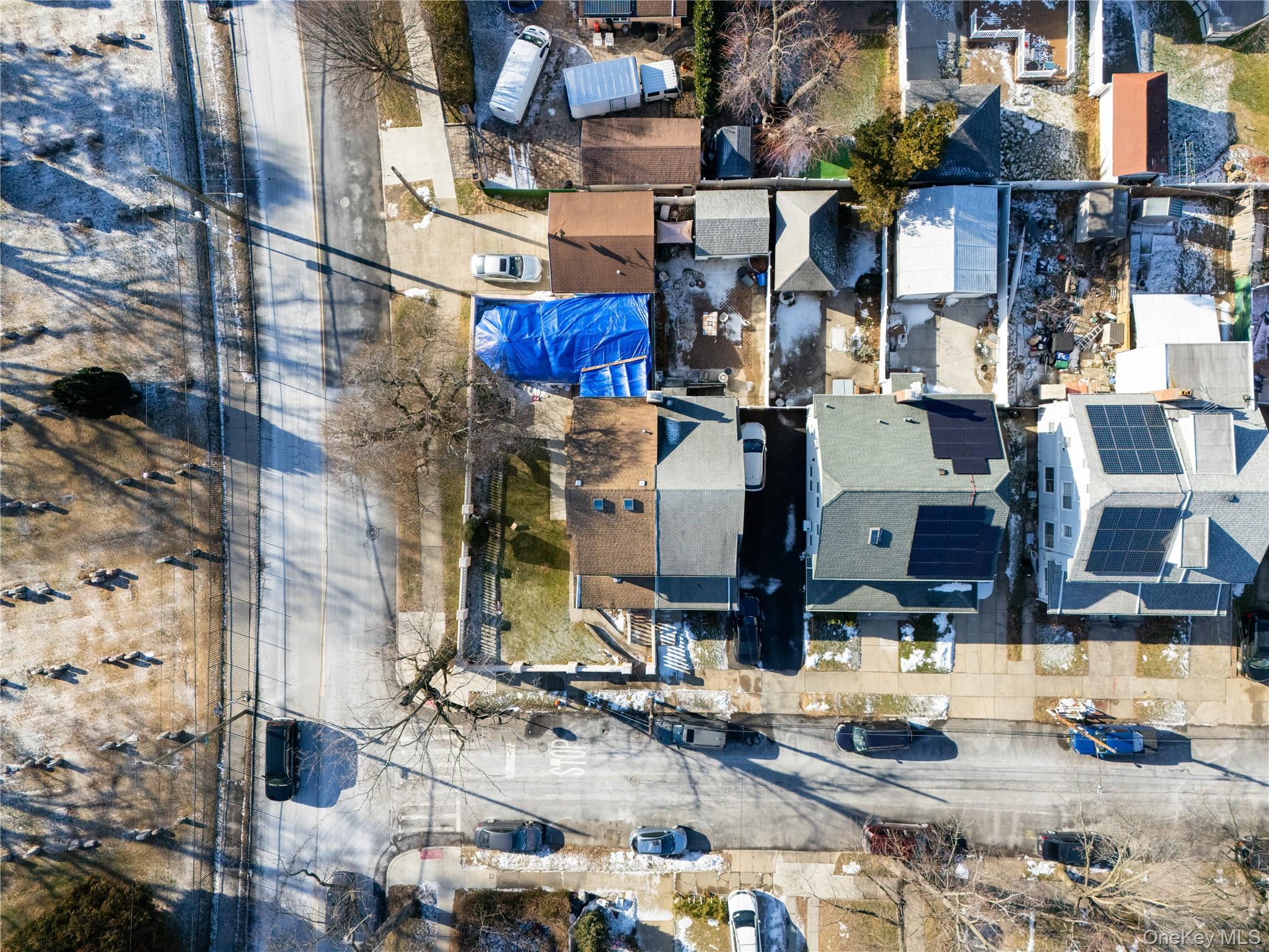 #13 photo, 4564 170th Street, फ्लशिंग Flushing , NY 11358