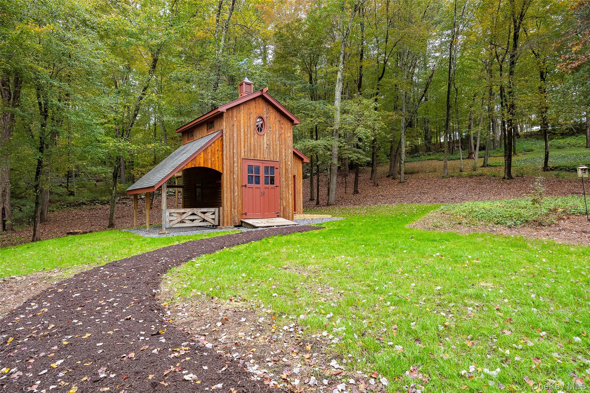 #8 photo, 21 Hopp Ground Lane, Bedford , NY 10506