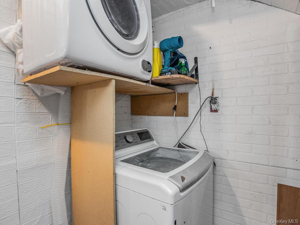 #14 photo, 3720 Dyre Avenue, Bronx , NY 10466