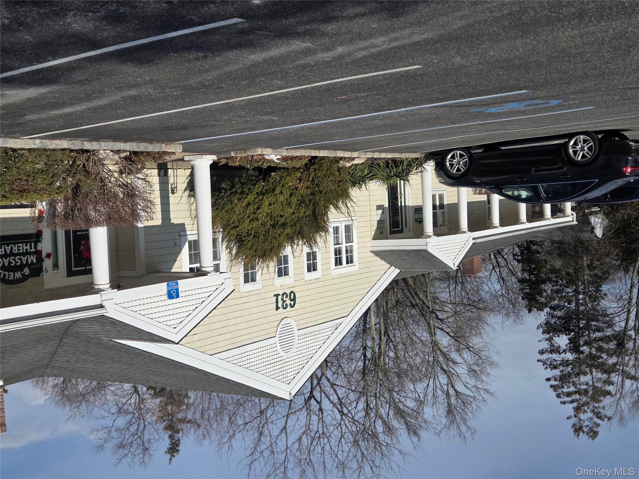 #1 photo, 631 Montauk Highway, מחוז סאפוק West Islip , NY 11795