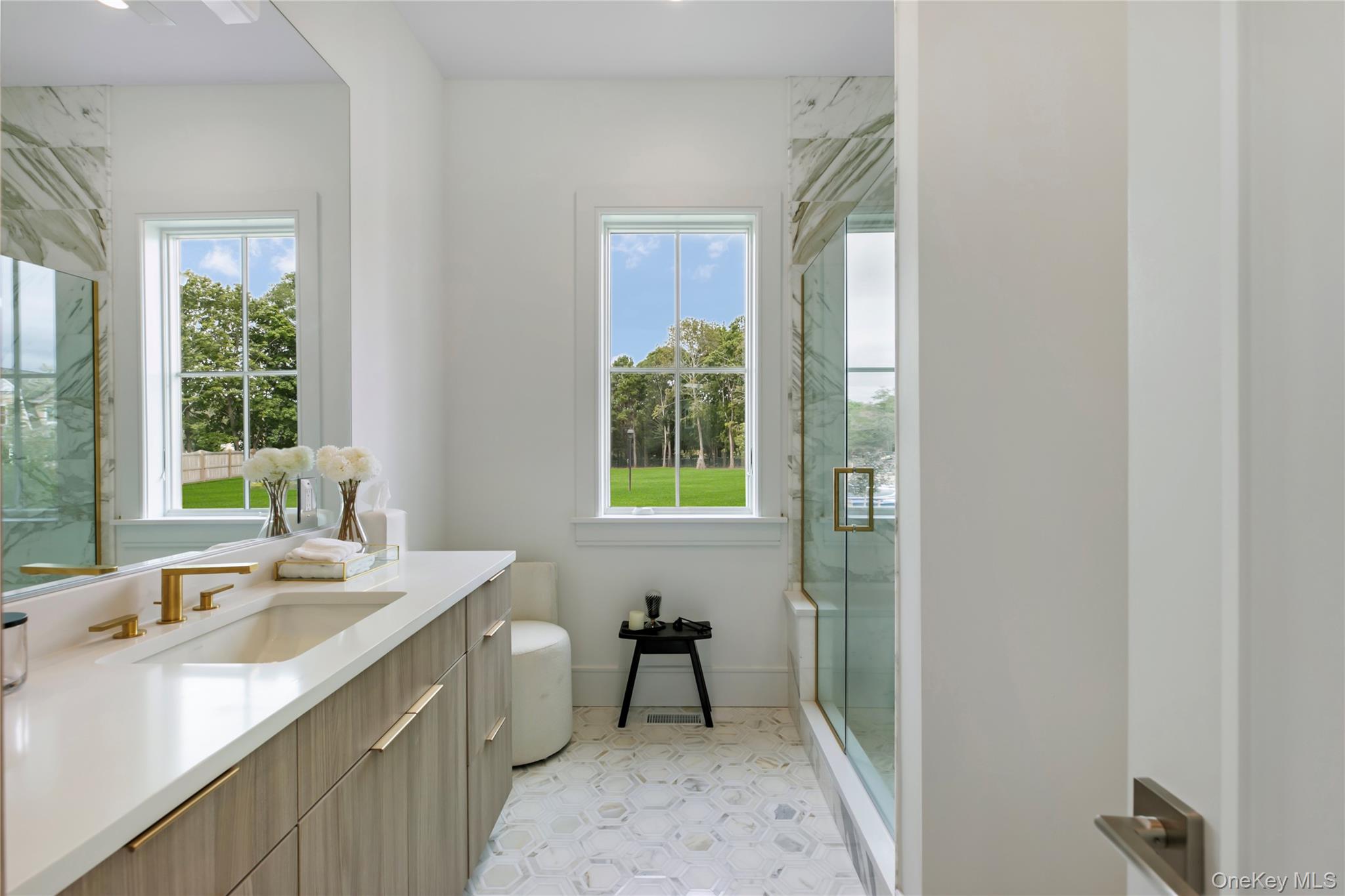 #10 photo, 17 Happy Lane, سوفولك Westhampton Beach , NY 11978