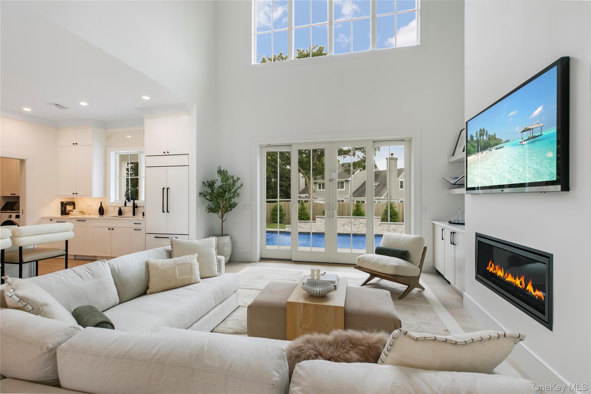 #4 photo, 17 Happy Lane, سوفولك Westhampton Beach , NY 11978