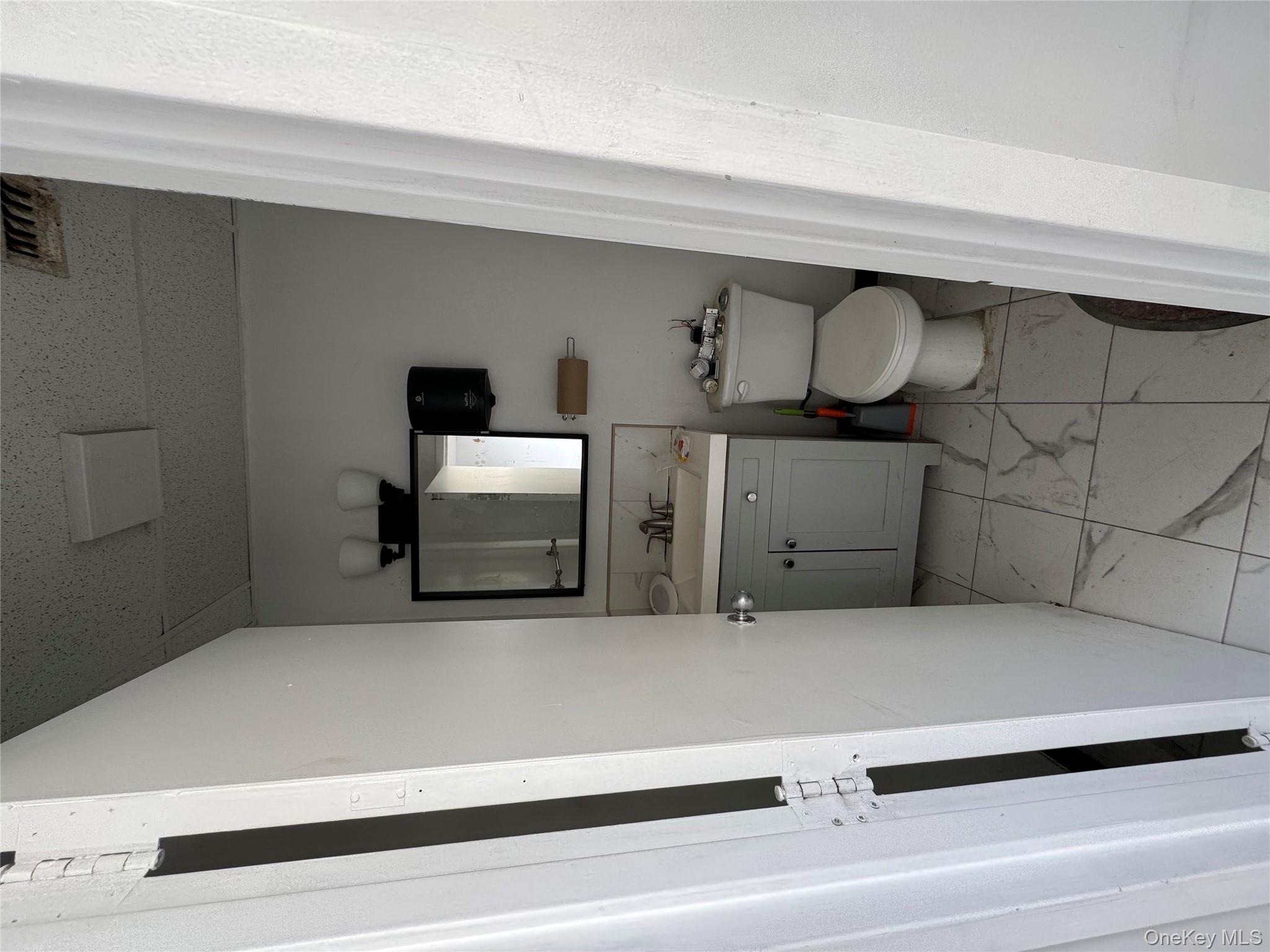 #7 photo, 4234 162 Street, फ्लशिंग Flushing , NY 11358