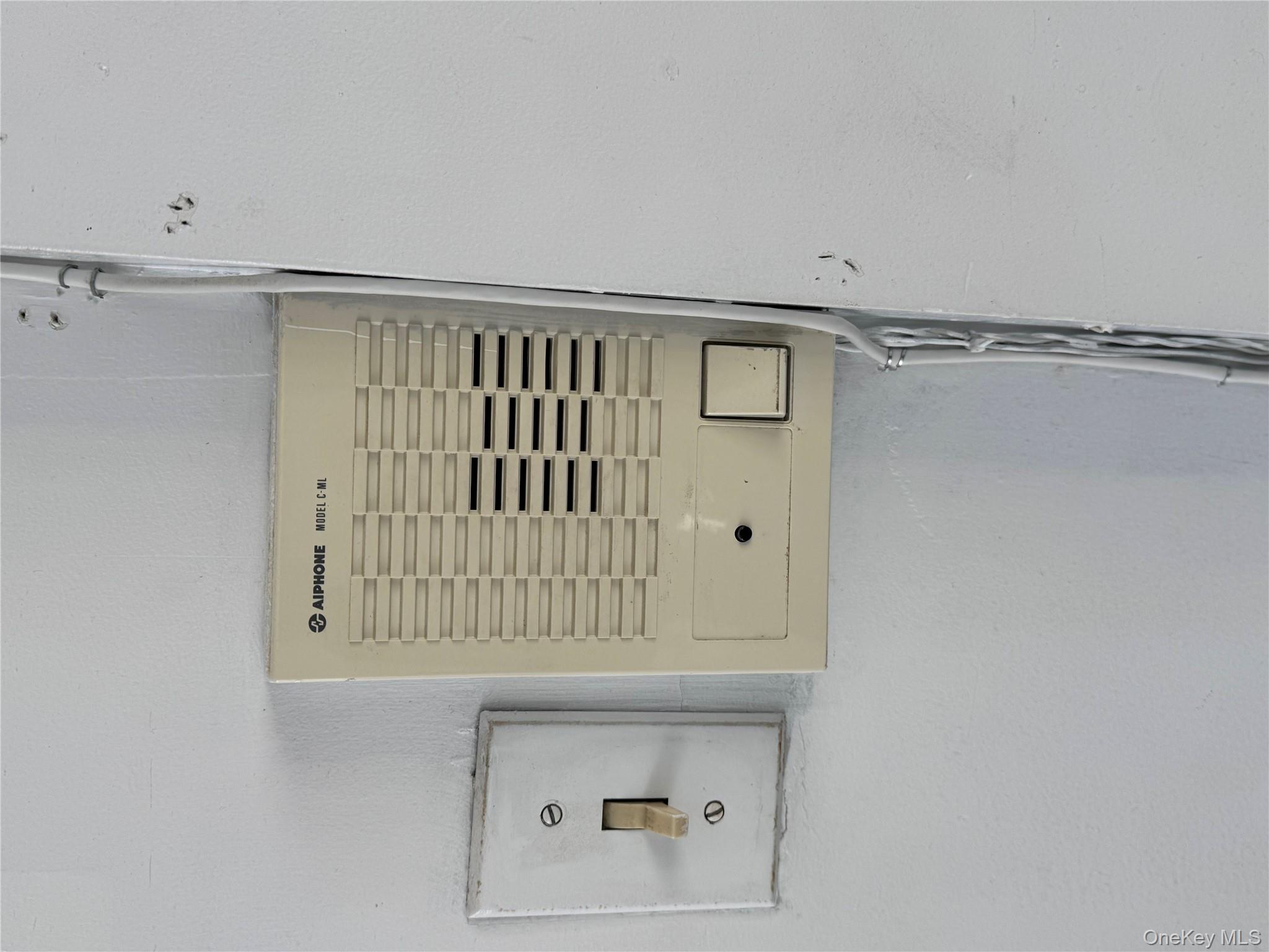 #8 photo, 4234 162 Street, फ्लशिंग Flushing , NY 11358