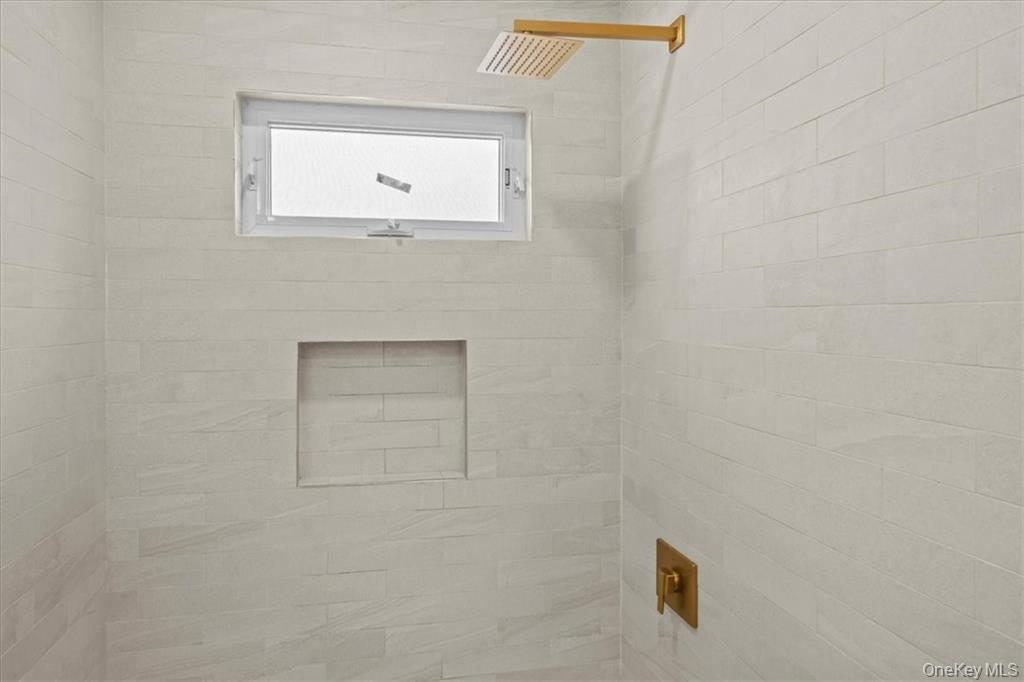 #13 photo, 1799 E 51st Street, ब्रुकलीन Brooklyn , NY 11234