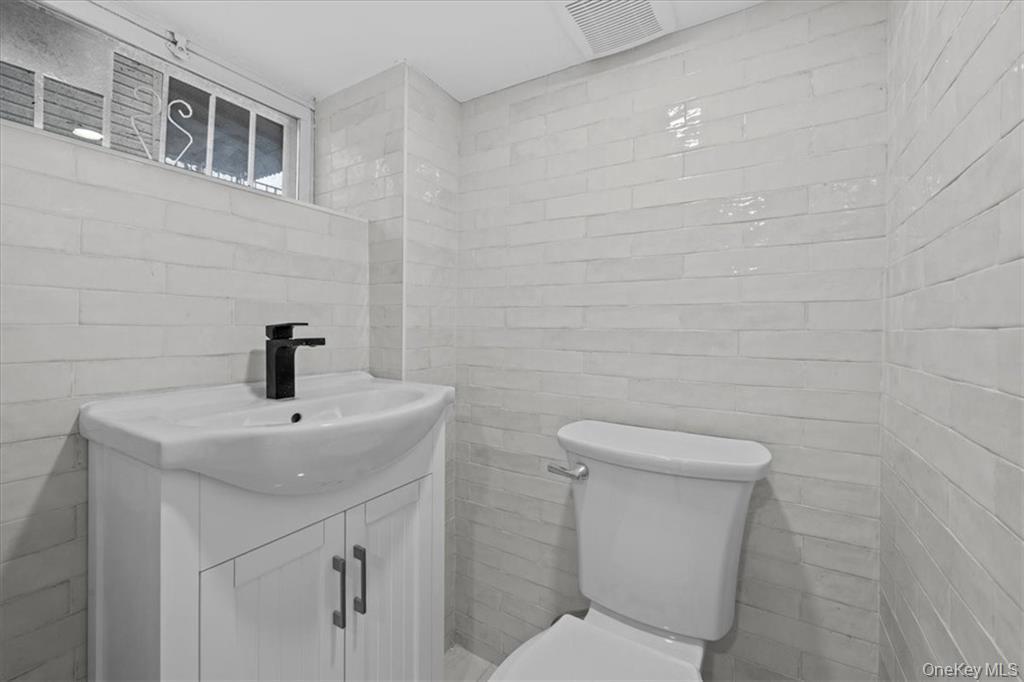 #15 photo, 1799 E 51st Street, ब्रुकलीन Brooklyn , NY 11234