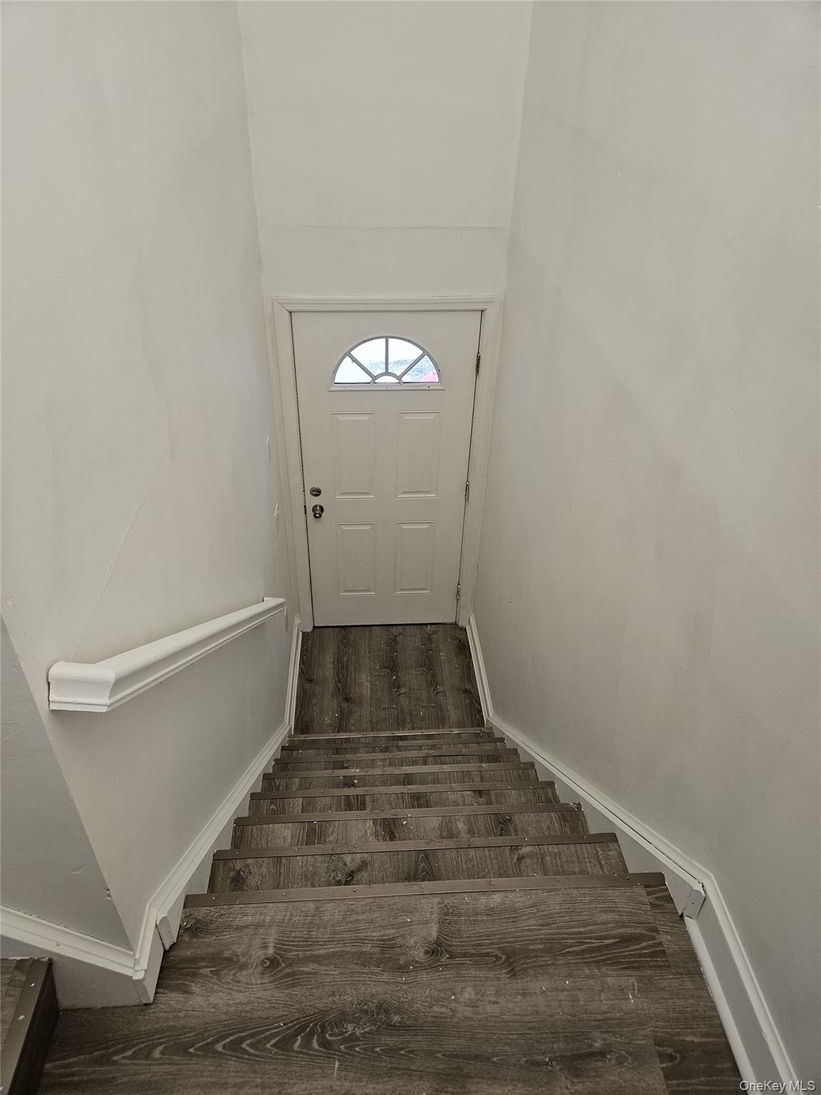 #13 photo, 419 Garden Avenue, Mount Vernon , NY 10553