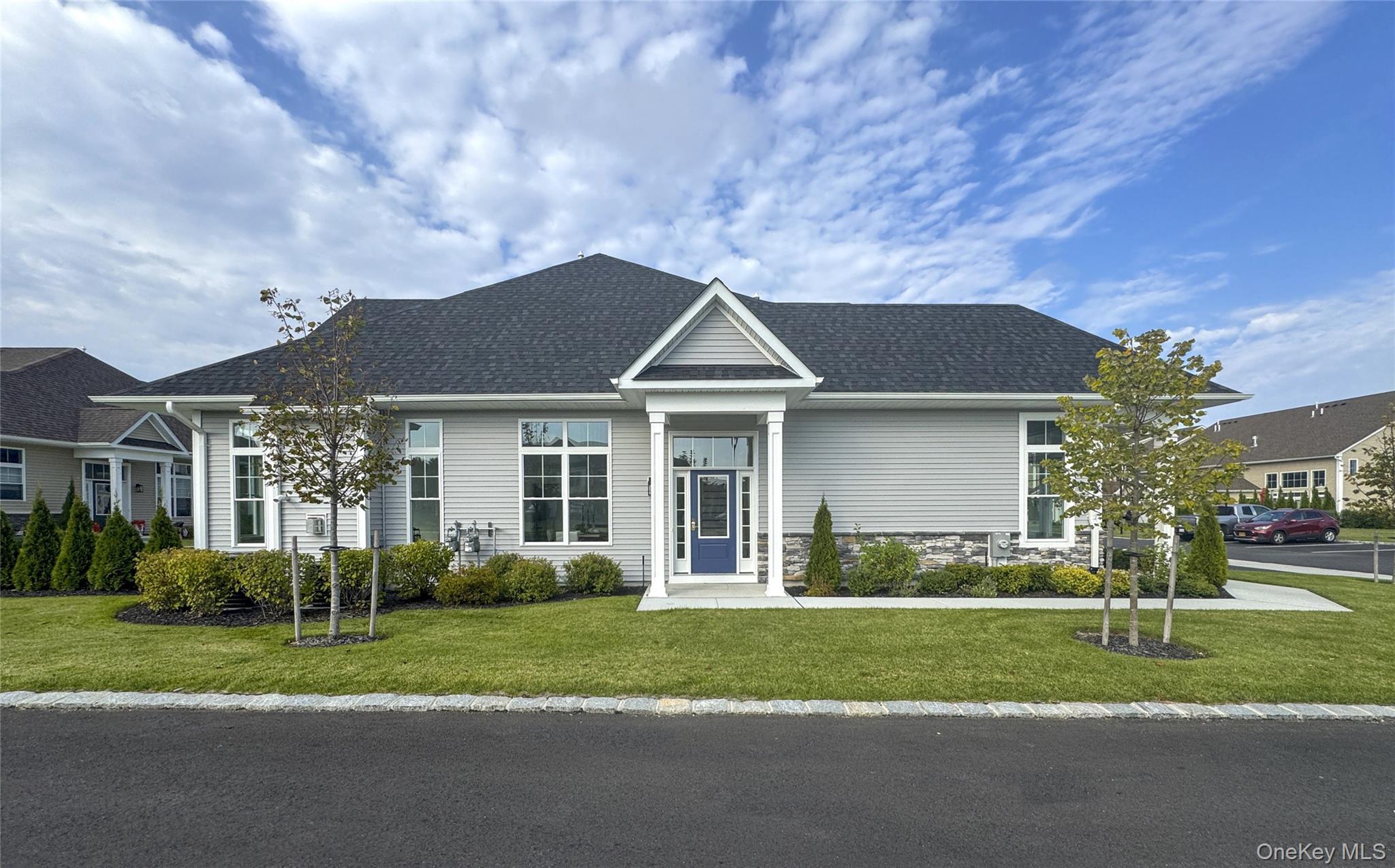 #2 photo, 329 Silver Timber Drive, سوفولك Yaphank , NY 11980