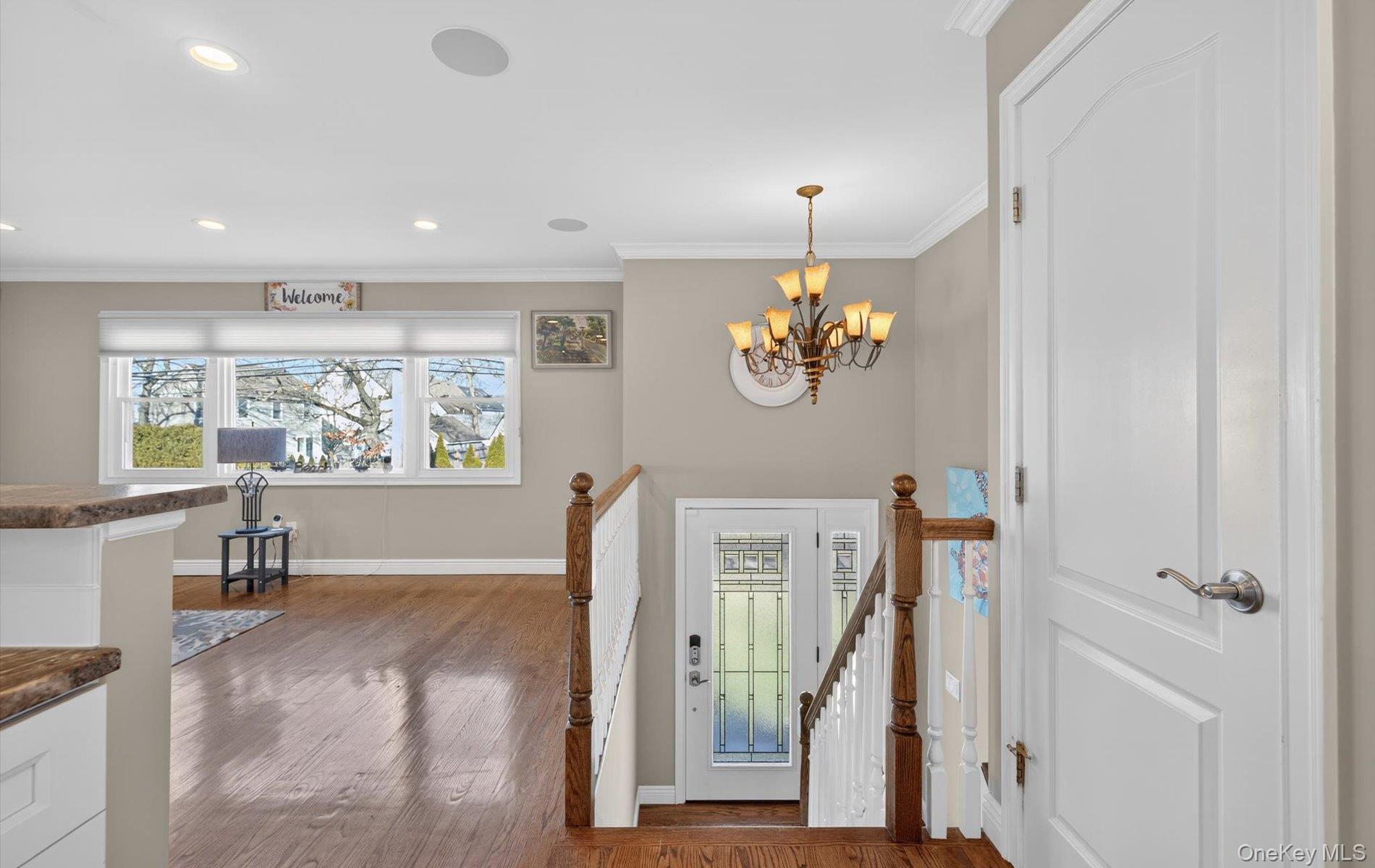 #7 photo, 306 Bayville Avenue, Bayville , NY 11709