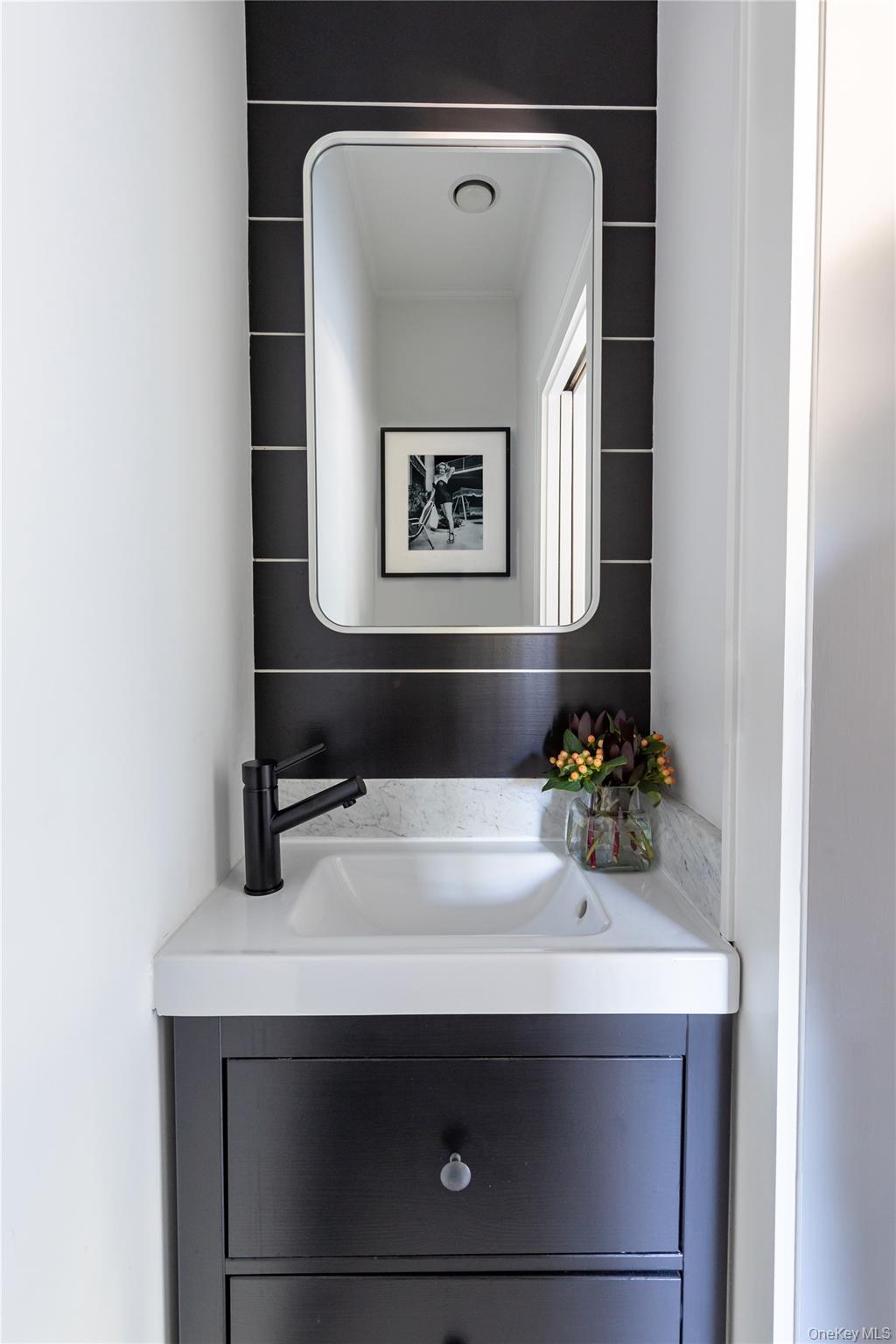 #14 photo, 172 5th Street, מחוז סאפוק Greenport , NY 11944