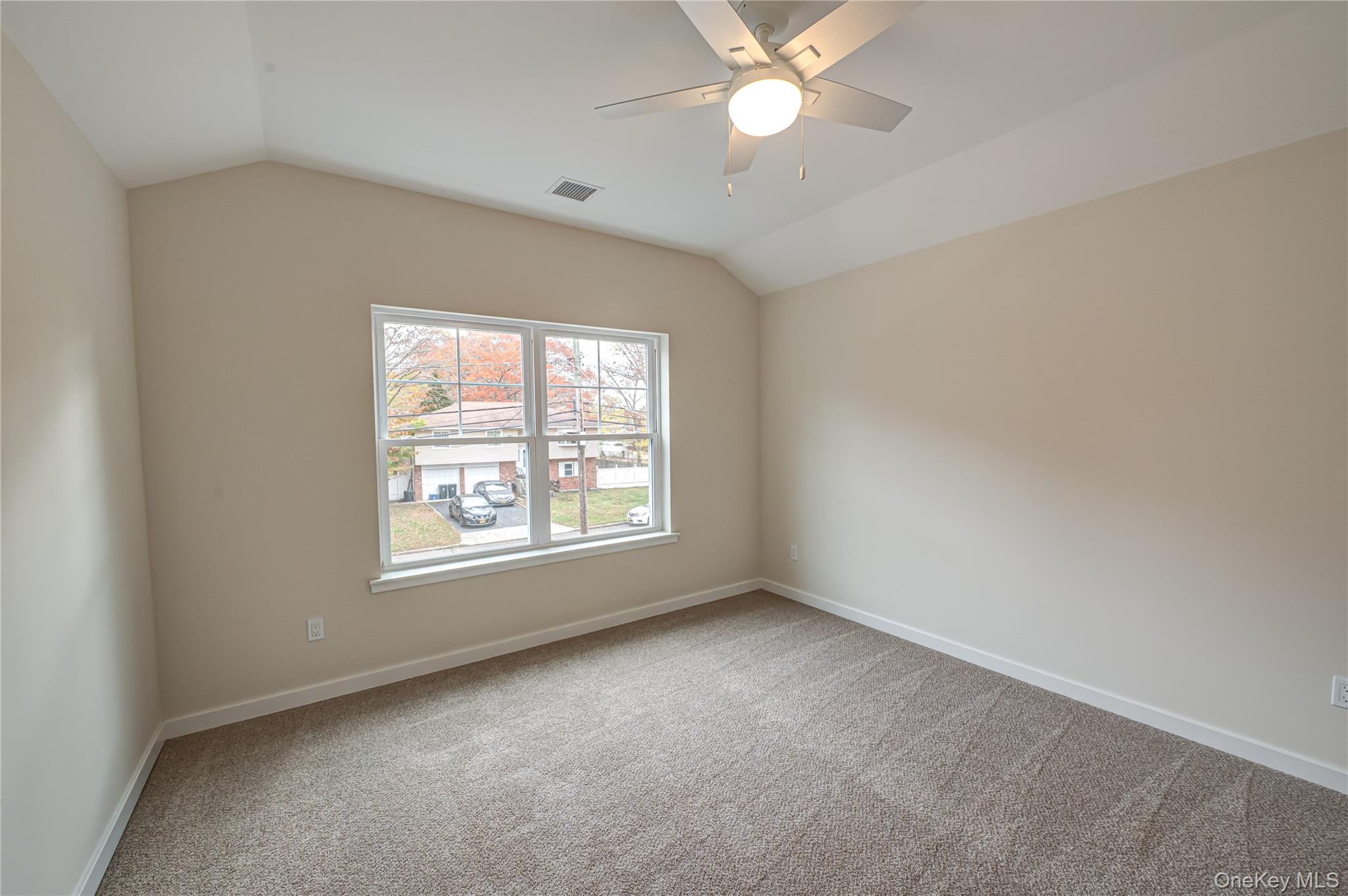 #10 photo, 370 Canal Road, سوفولك Port Jefferson Station , NY 11776