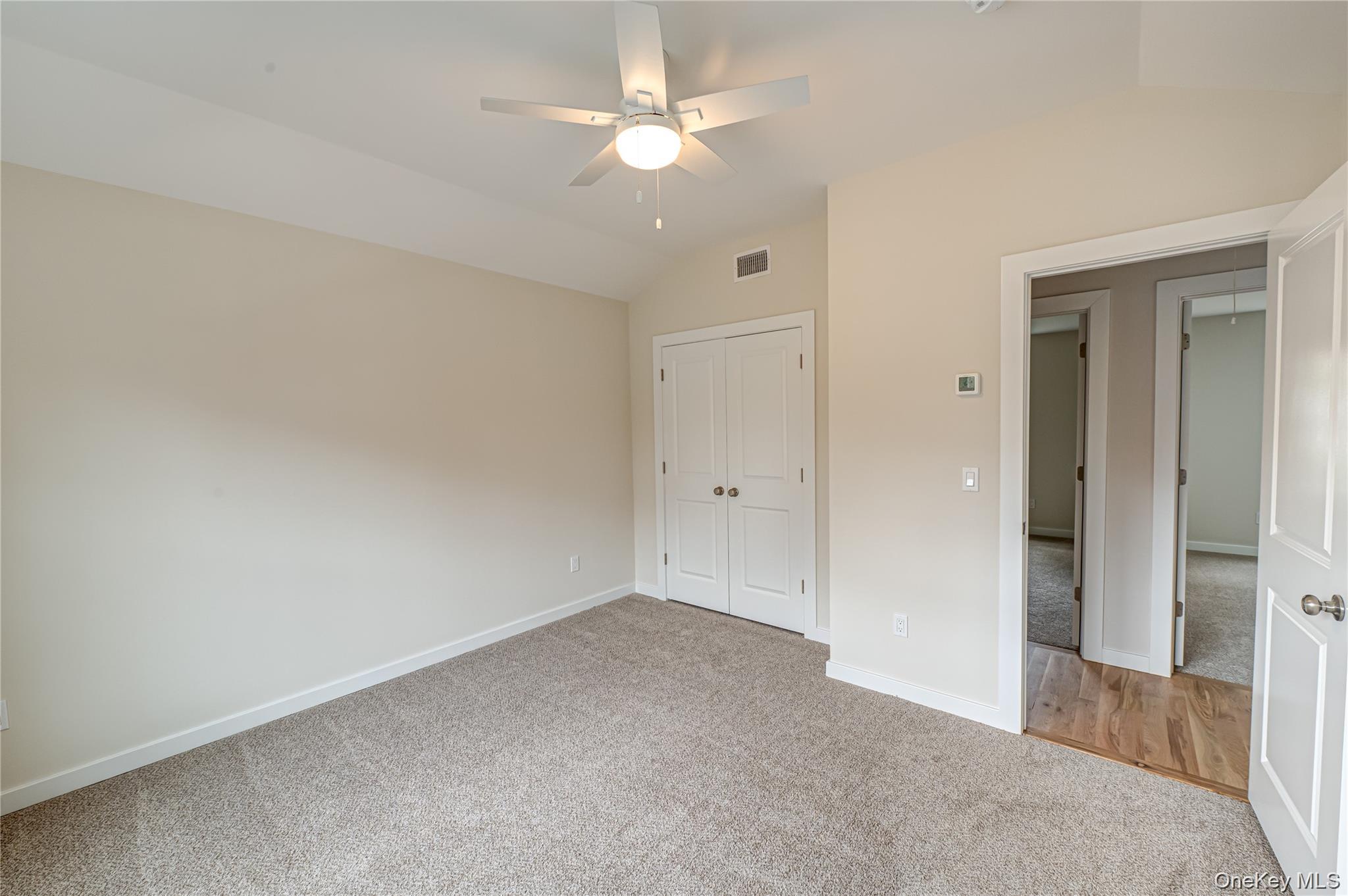 #17 photo, 370 Canal Road, سوفولك Port Jefferson Station , NY 11776