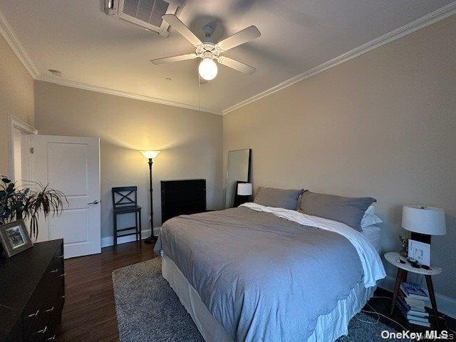 #11 photo, 50-3K Stewart Avenue, सफ़ोक काउंटी Huntington , NY 11743