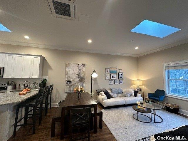 #6 photo, 50-3K Stewart Avenue, सफ़ोक काउंटी Huntington , NY 11743