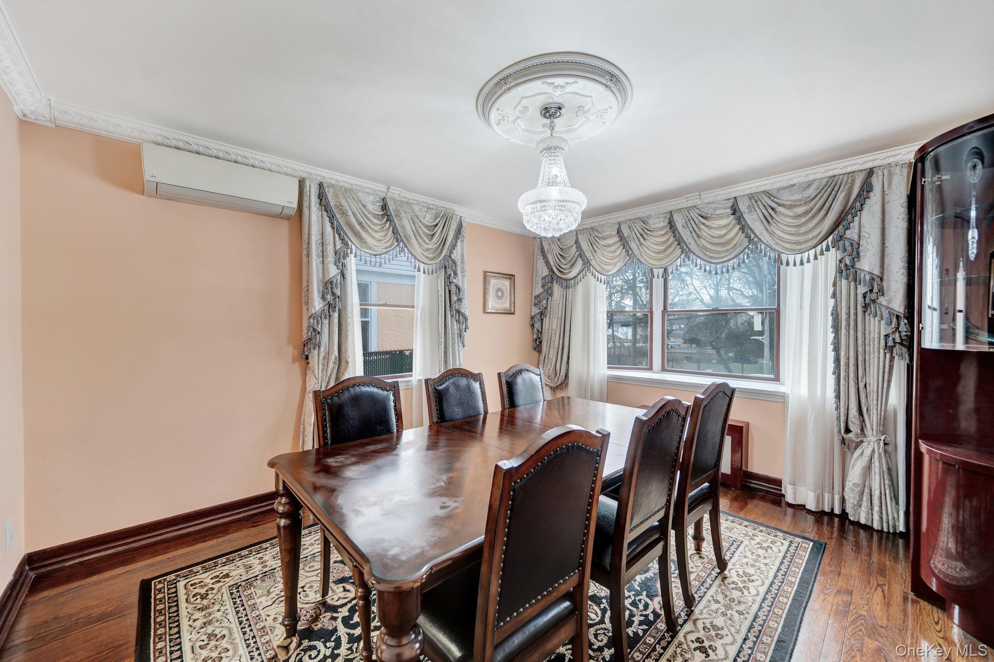 #16 photo, 87-67 Chevy Chase, Куинс ‖ Jamaica Estates , NY 11432