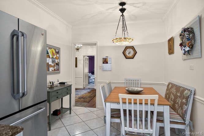 #12 photo, 24 Hamilton Place, Garden City , NY 11530