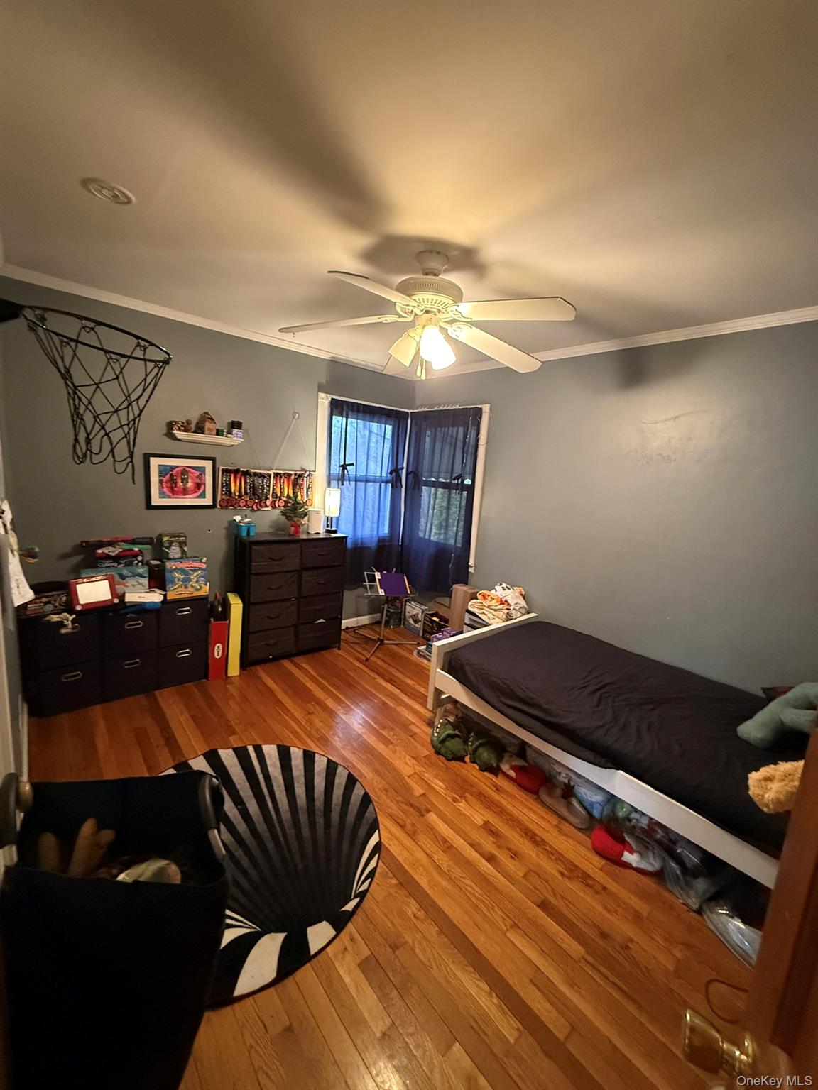 #15 photo, 346 Holmes Street, Levittown , NY 11756