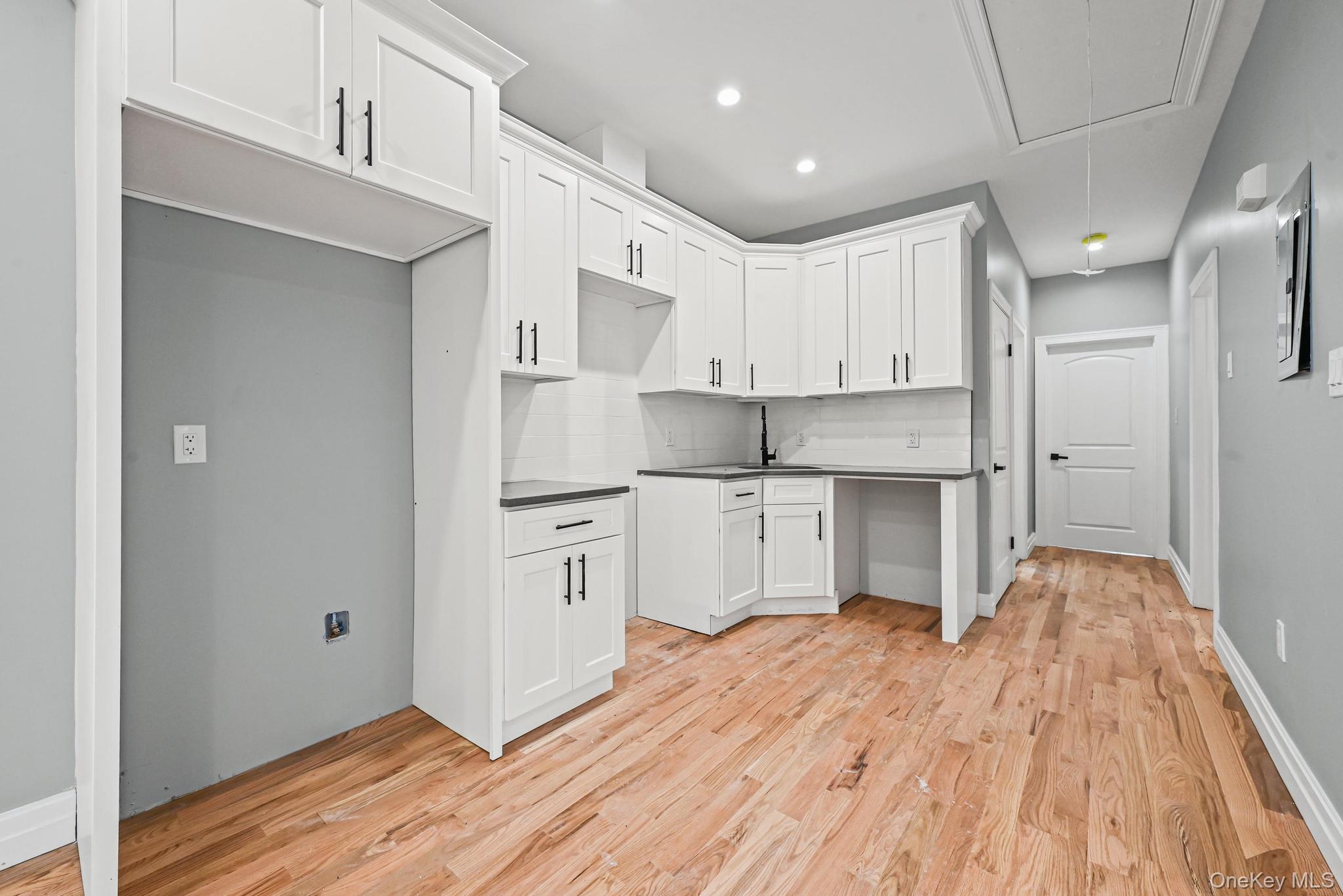 #17 photo, 118-11 Lakeview Boulevard, Jamaica , NY 11434